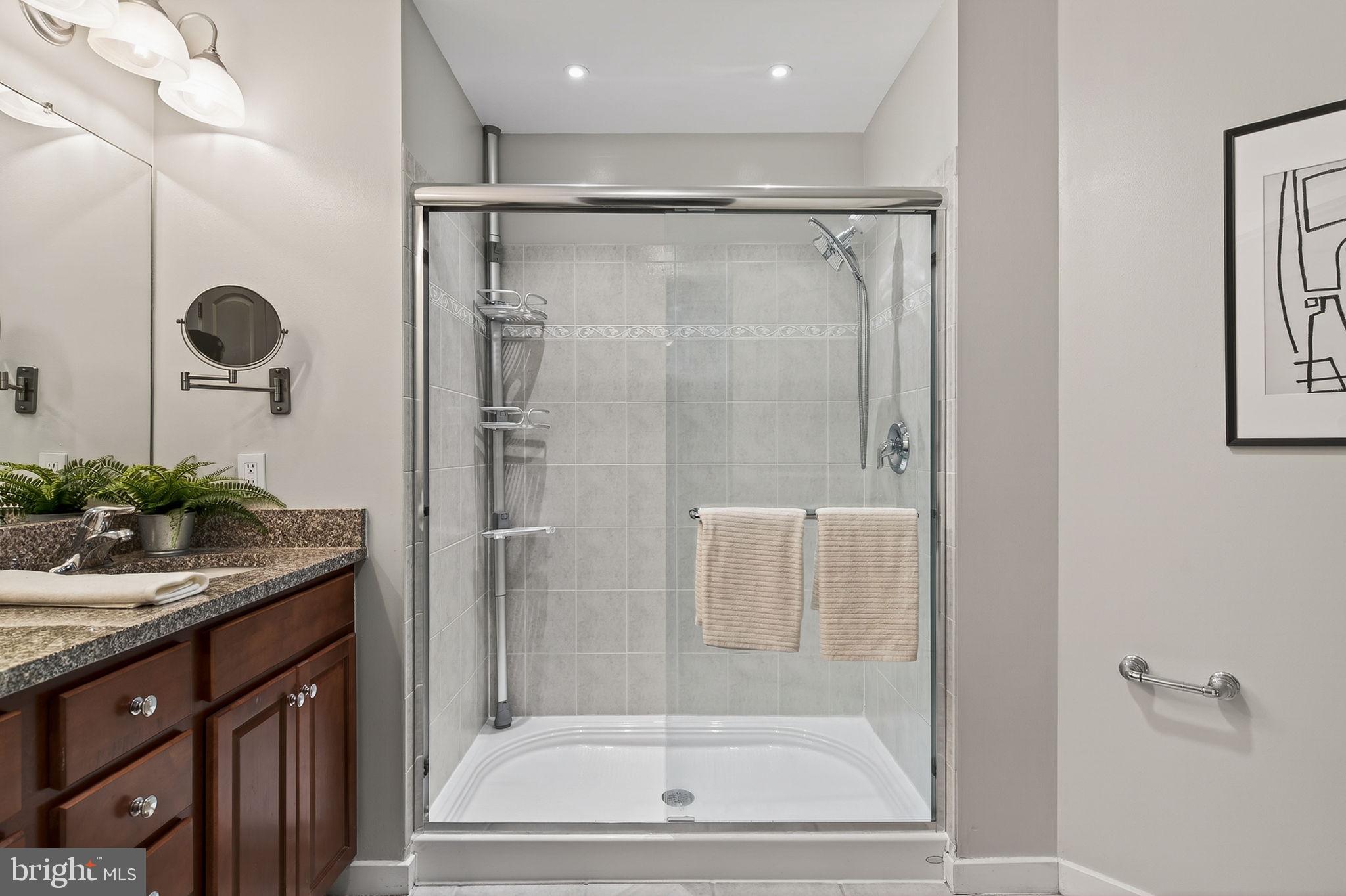 113 N BREAD STREET 3D1