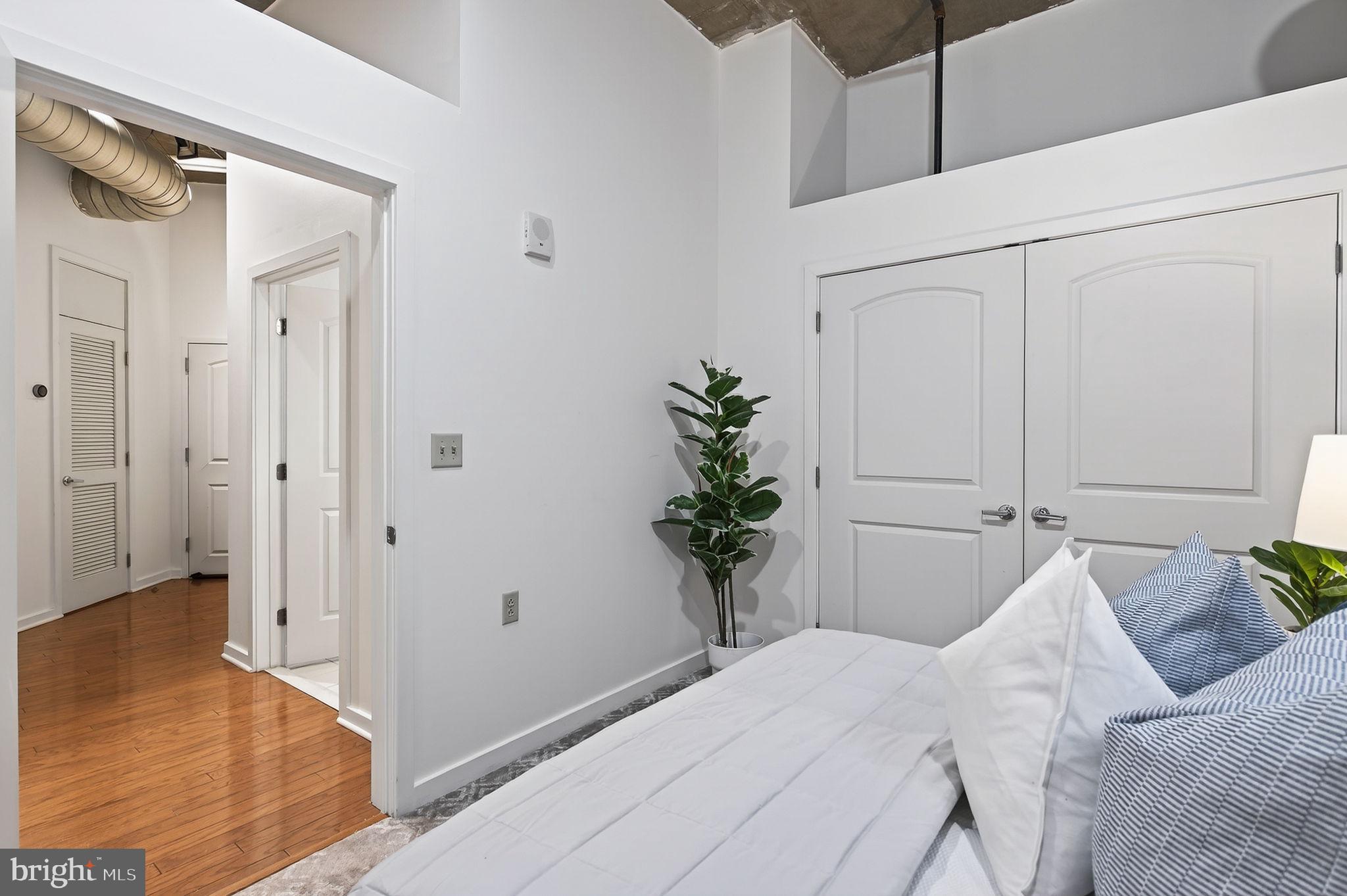 113 N BREAD STREET 3D1