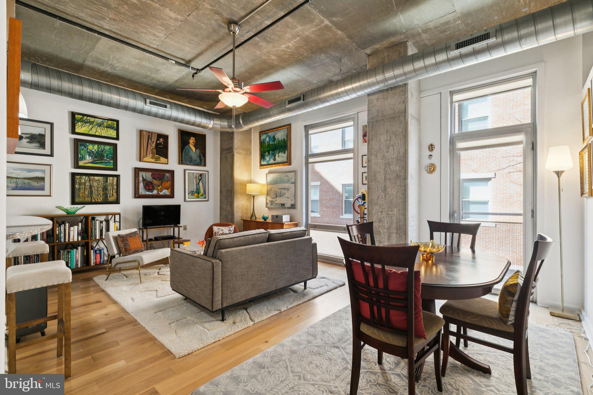 113 N BREAD STREET 3H2