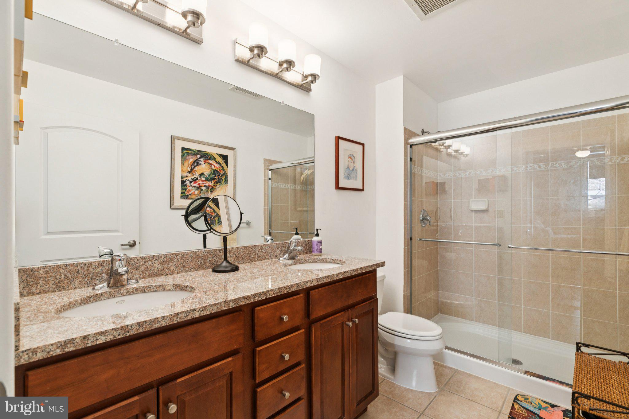 113 N BREAD STREET 3H2