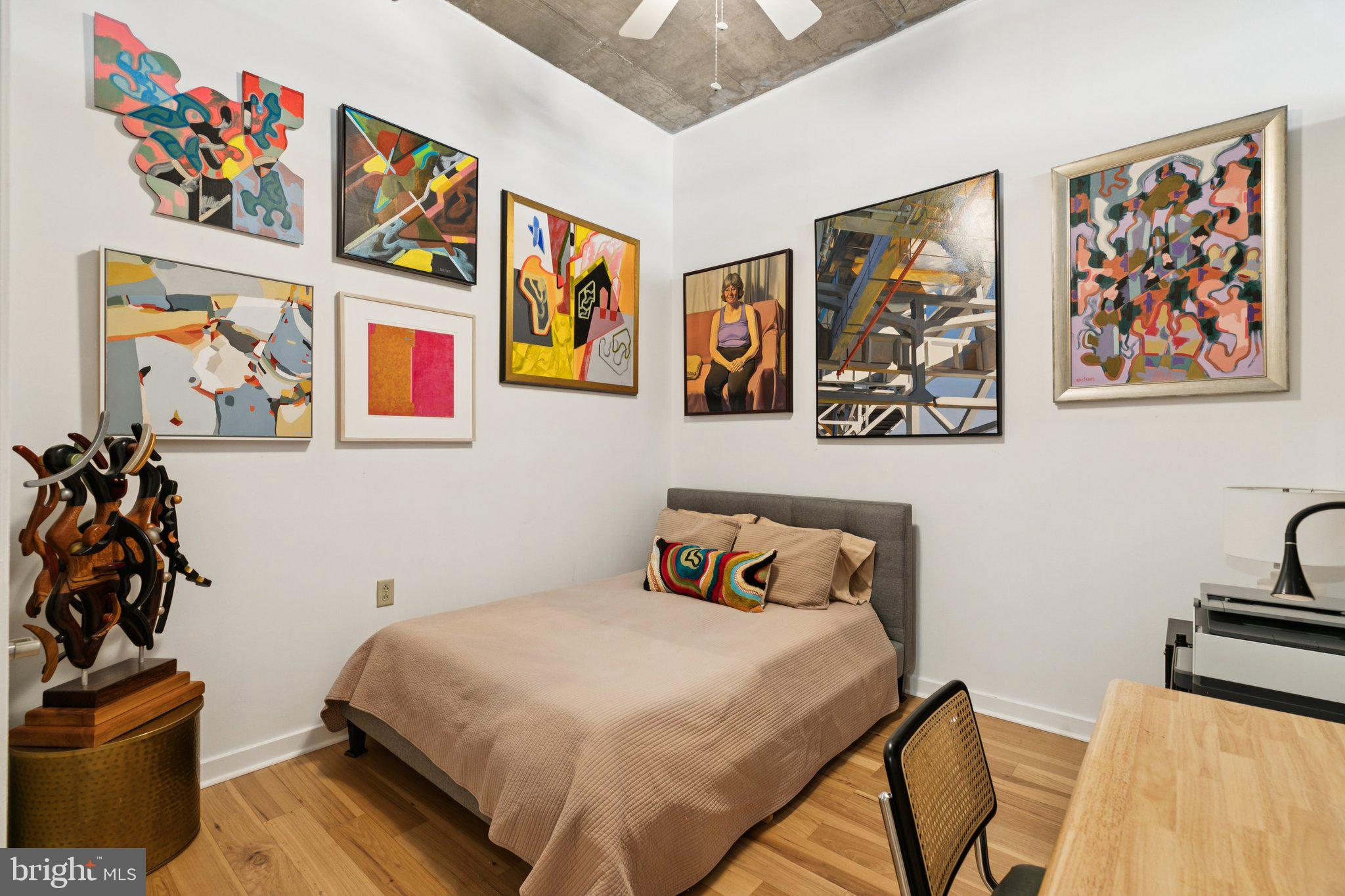 113 N BREAD STREET 3H2