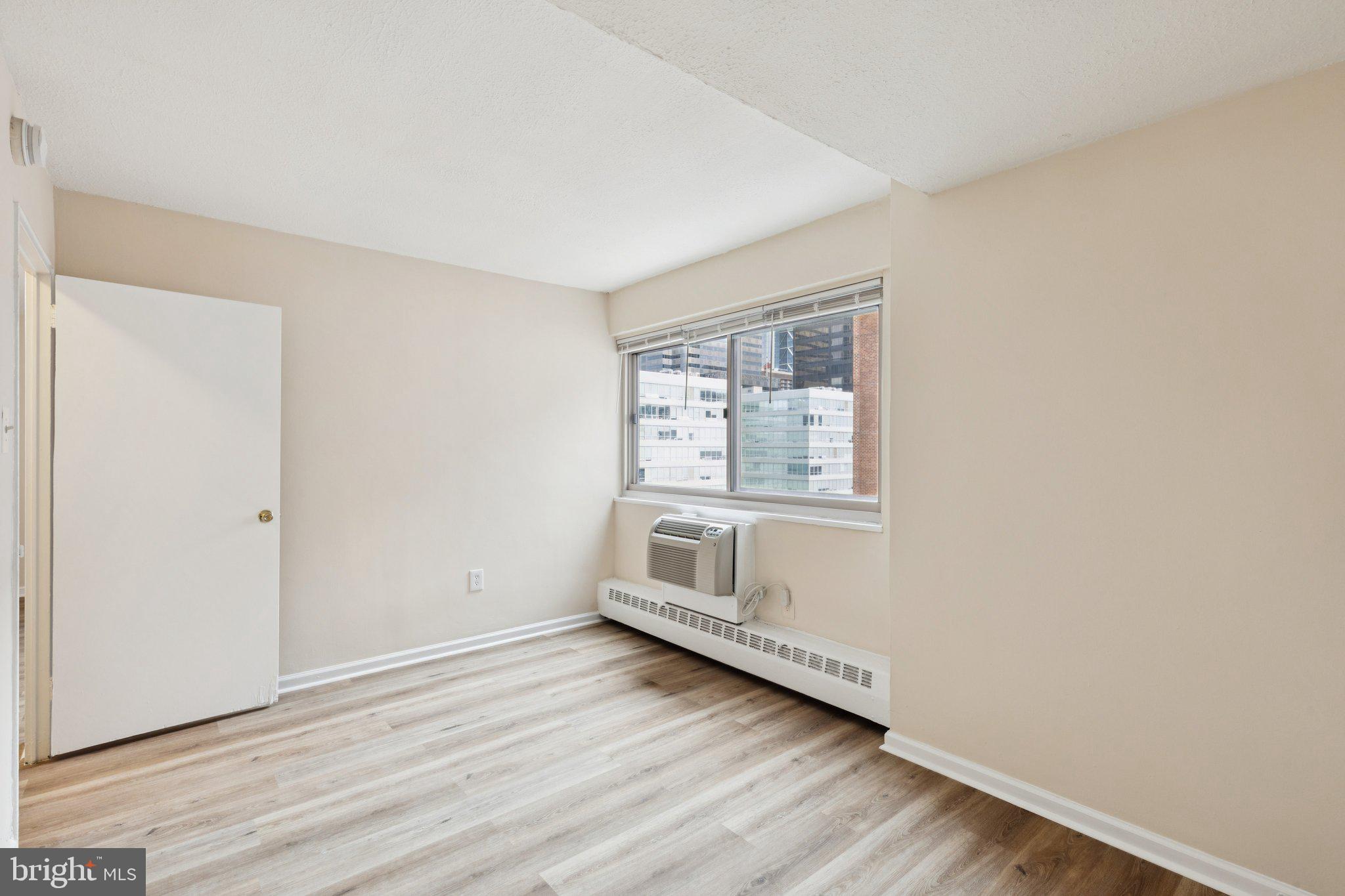 2101 CHESTNUT STREET 1521