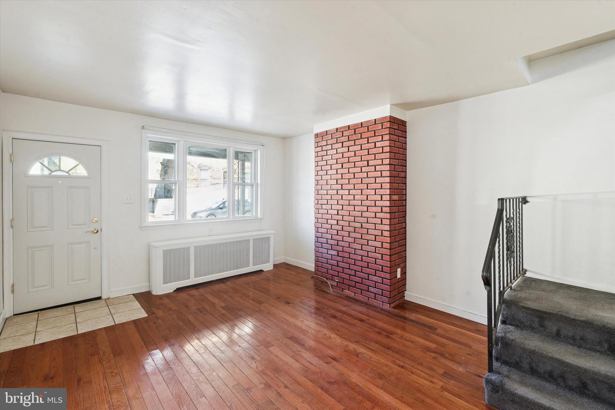 129 LEVERINGTON AVENUE