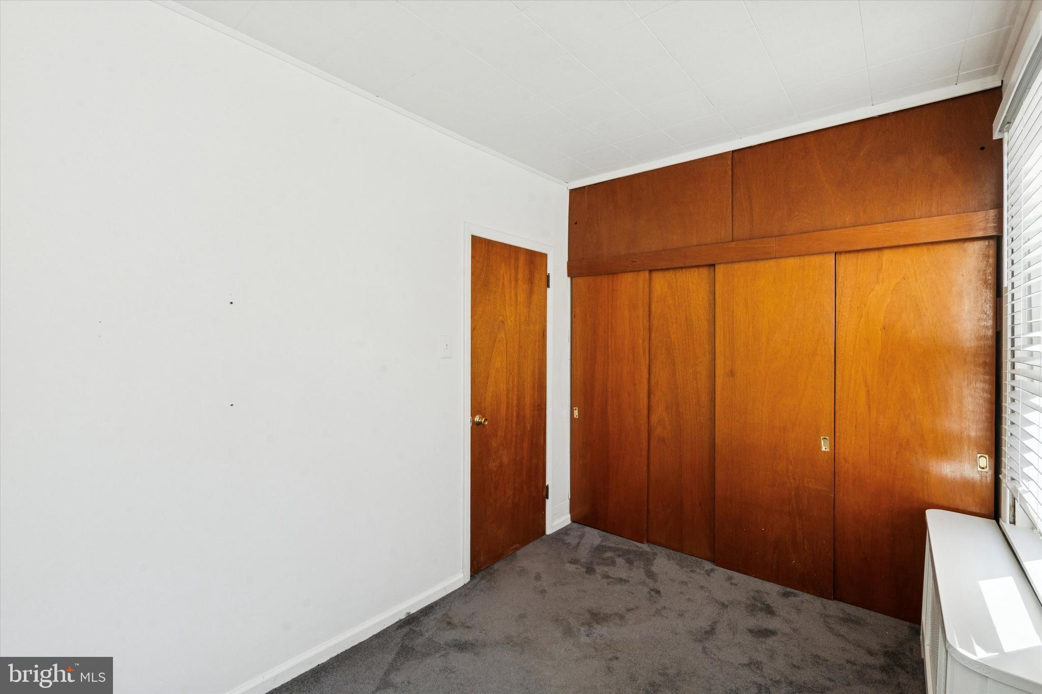 129 LEVERINGTON AVENUE