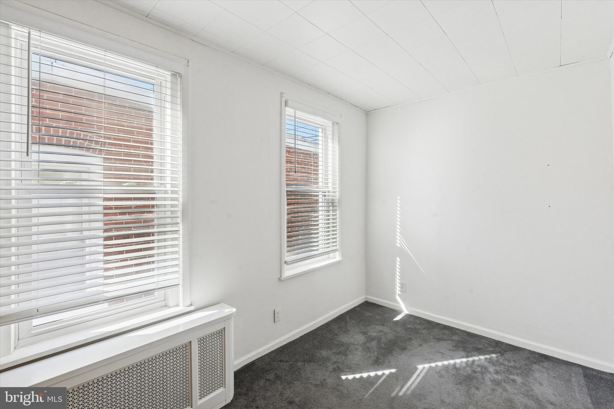 129 LEVERINGTON AVENUE