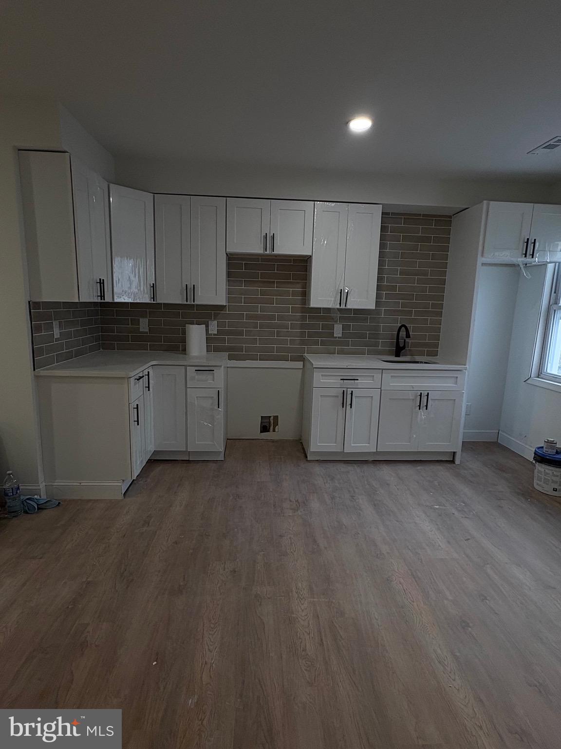 5016 N FRANKLIN STREET