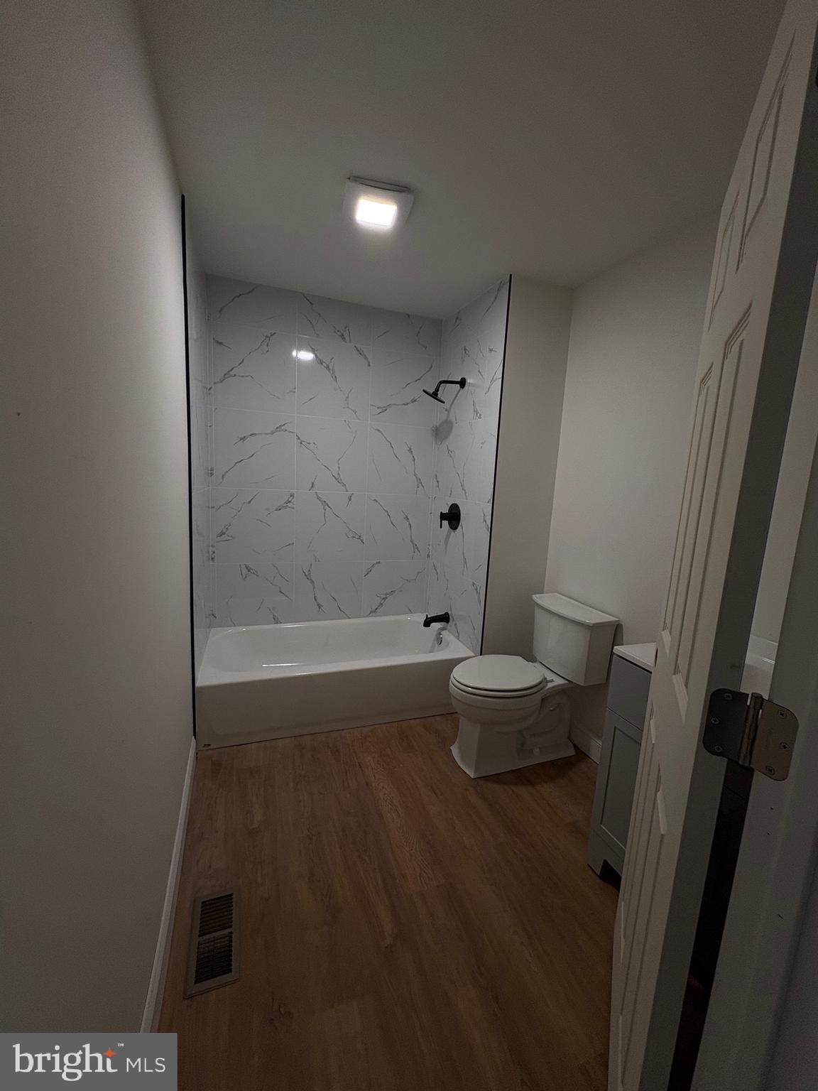 5016 N FRANKLIN STREET