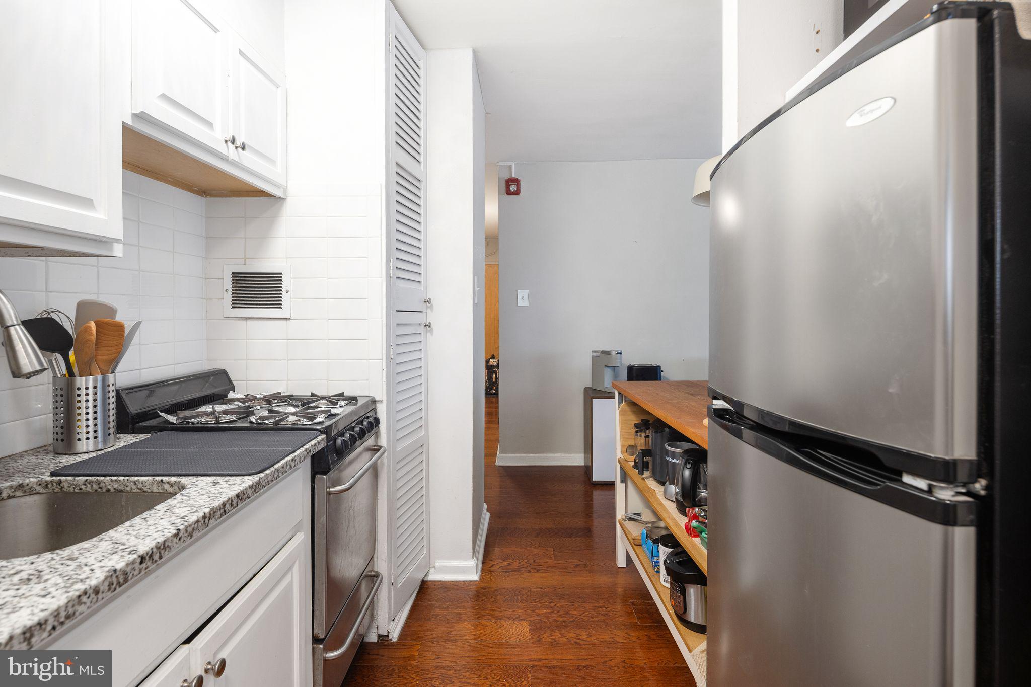 2101 CHESTNUT STREET 17 1603