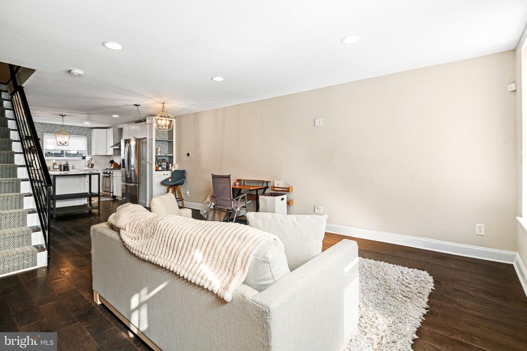 1929 ANNIN STREET