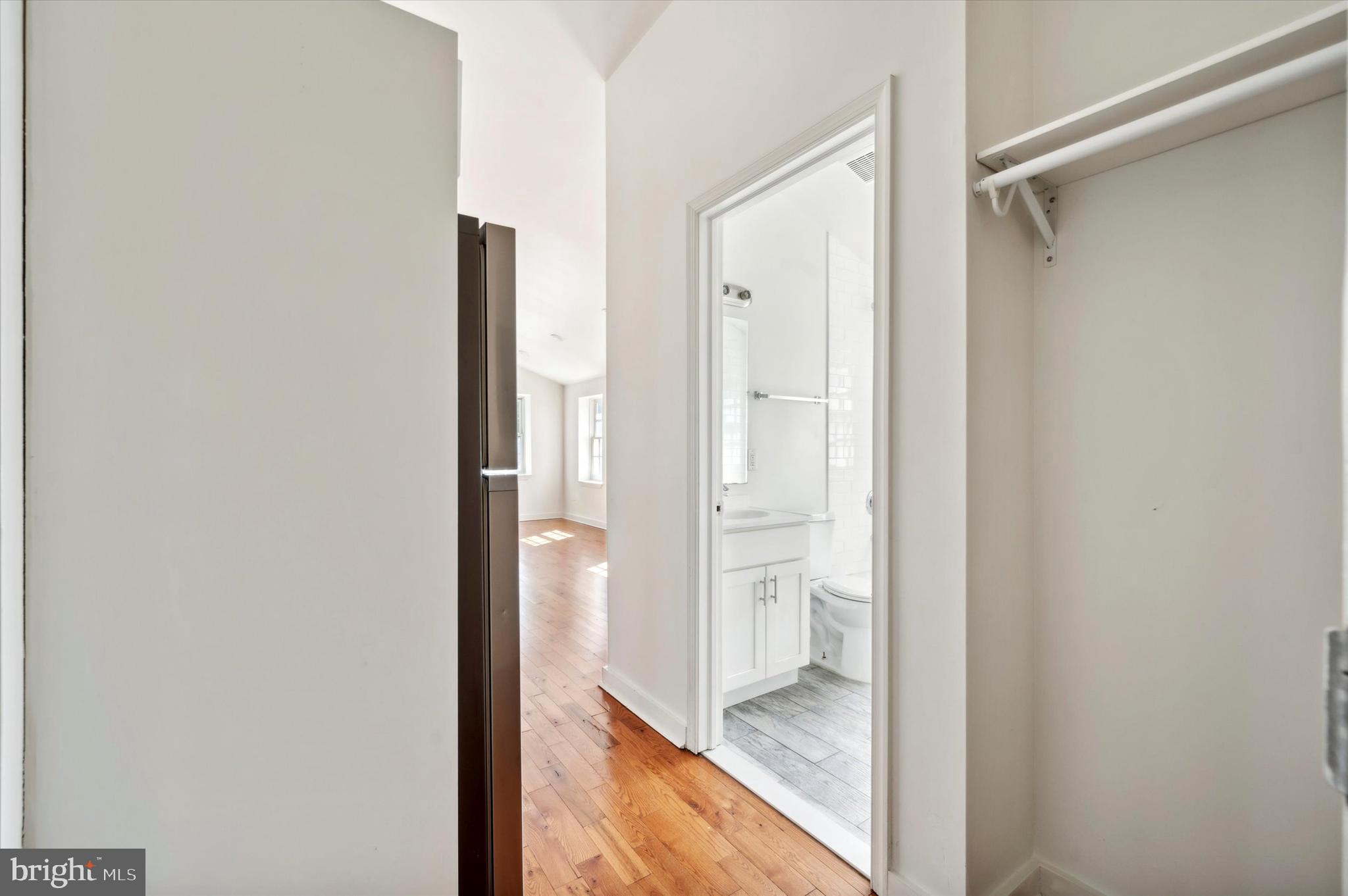 5011 GERMANTOWN AVENUE B