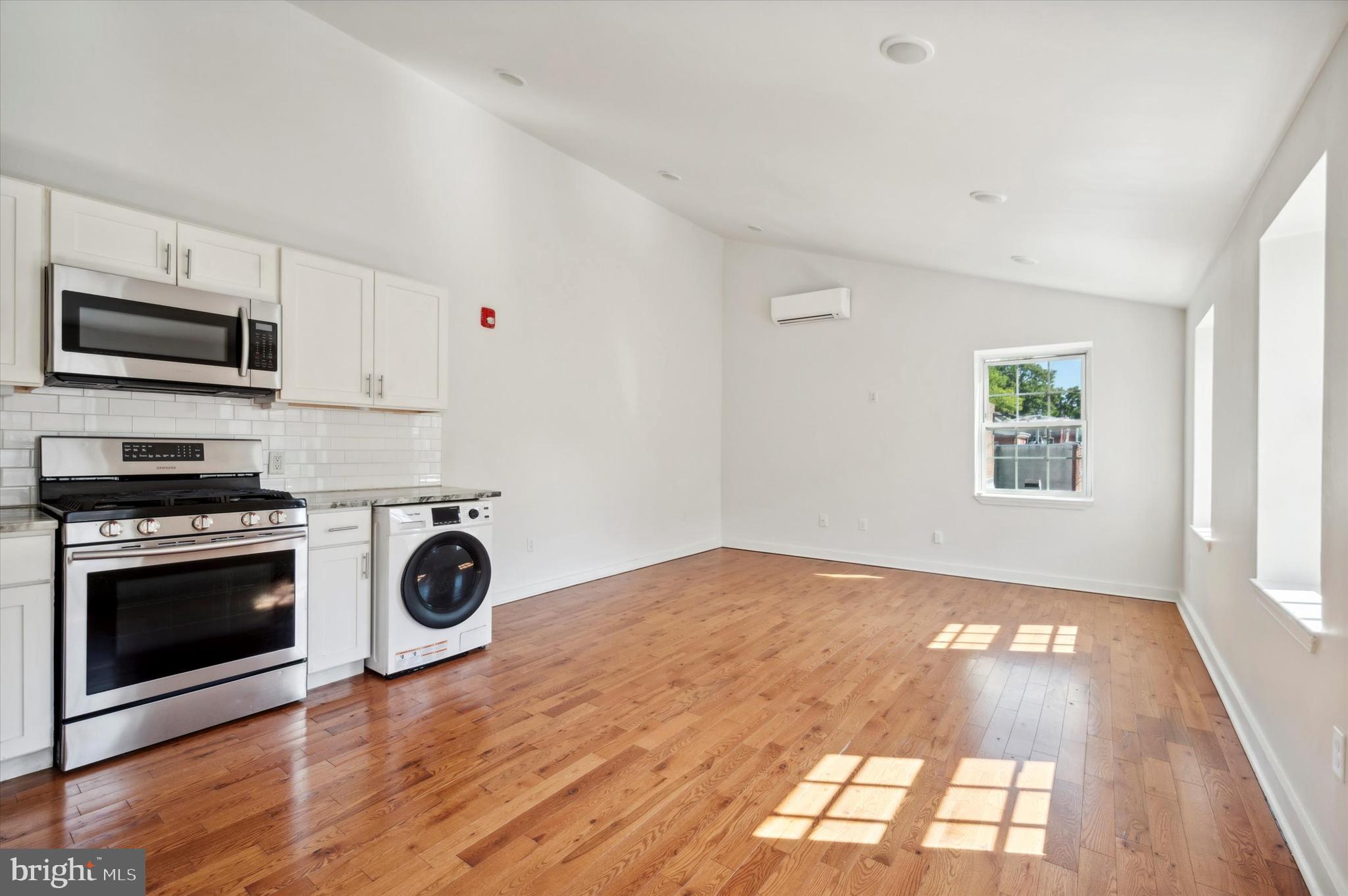 5011 GERMANTOWN AVENUE B