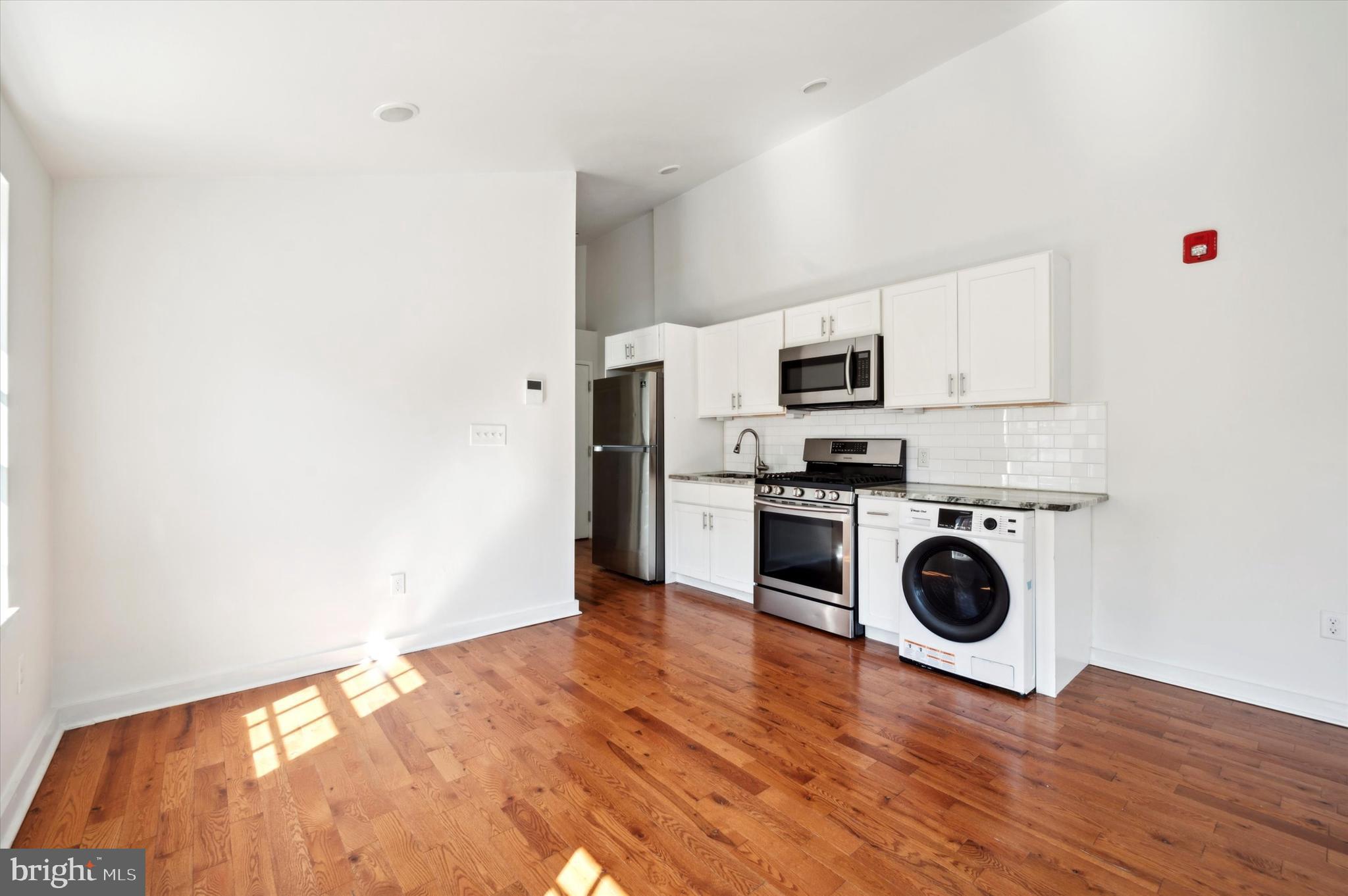 5011 GERMANTOWN AVENUE B