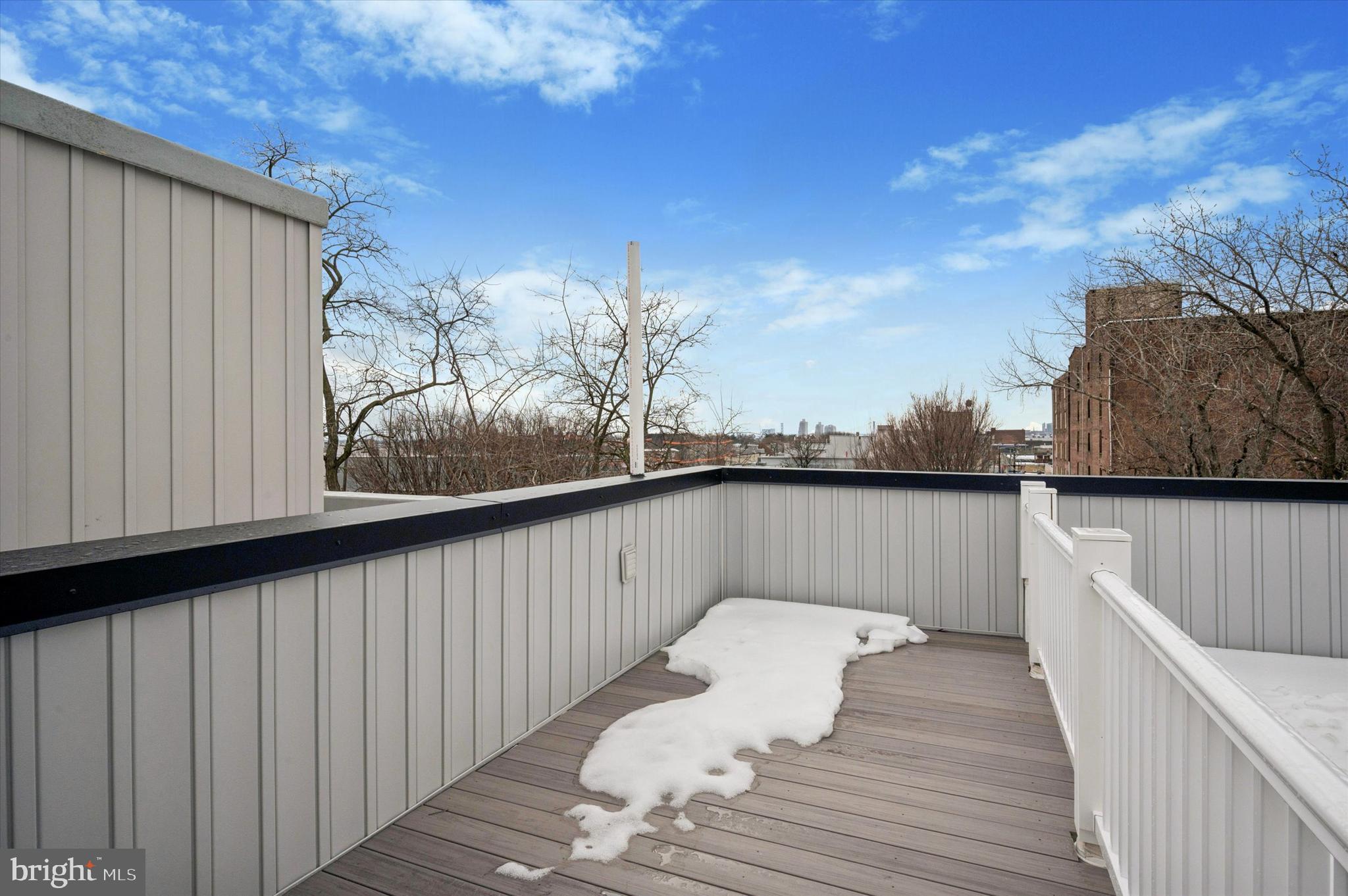 214 W CUMBERLAND STREET