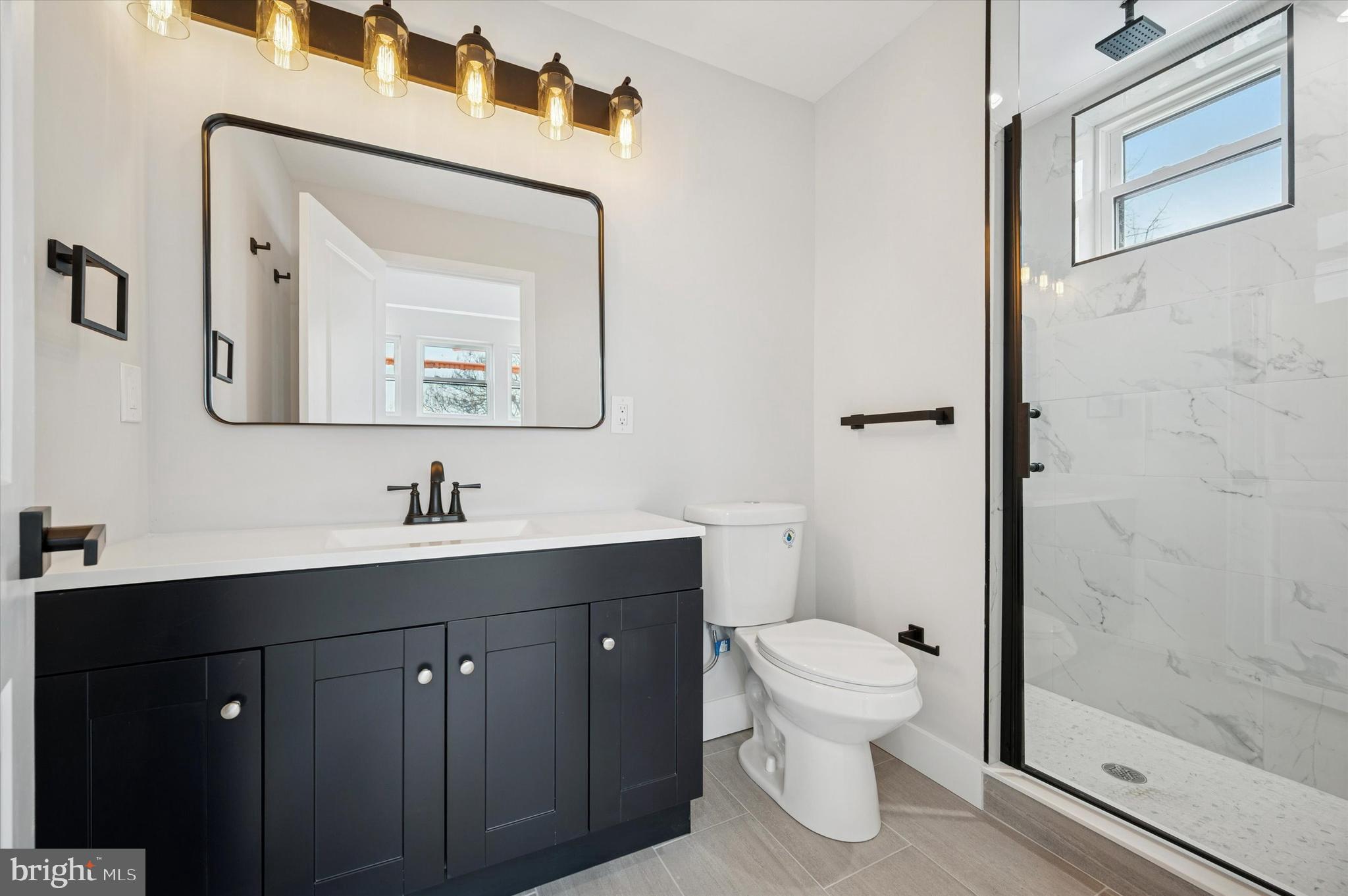 214 W CUMBERLAND STREET