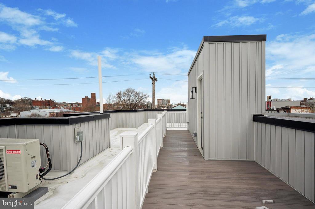 214 W CUMBERLAND STREET