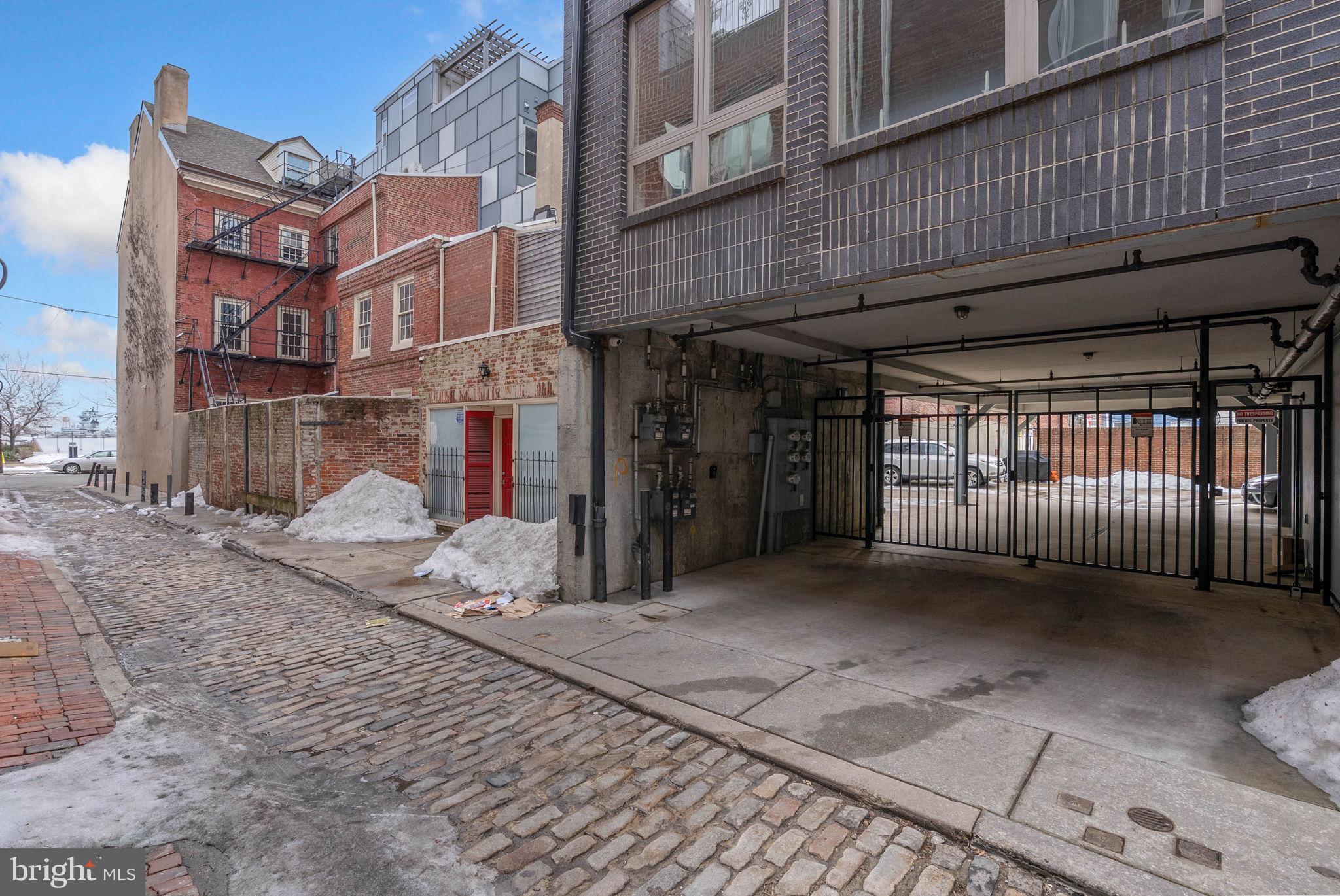 512 S FRONT STREET 14 2