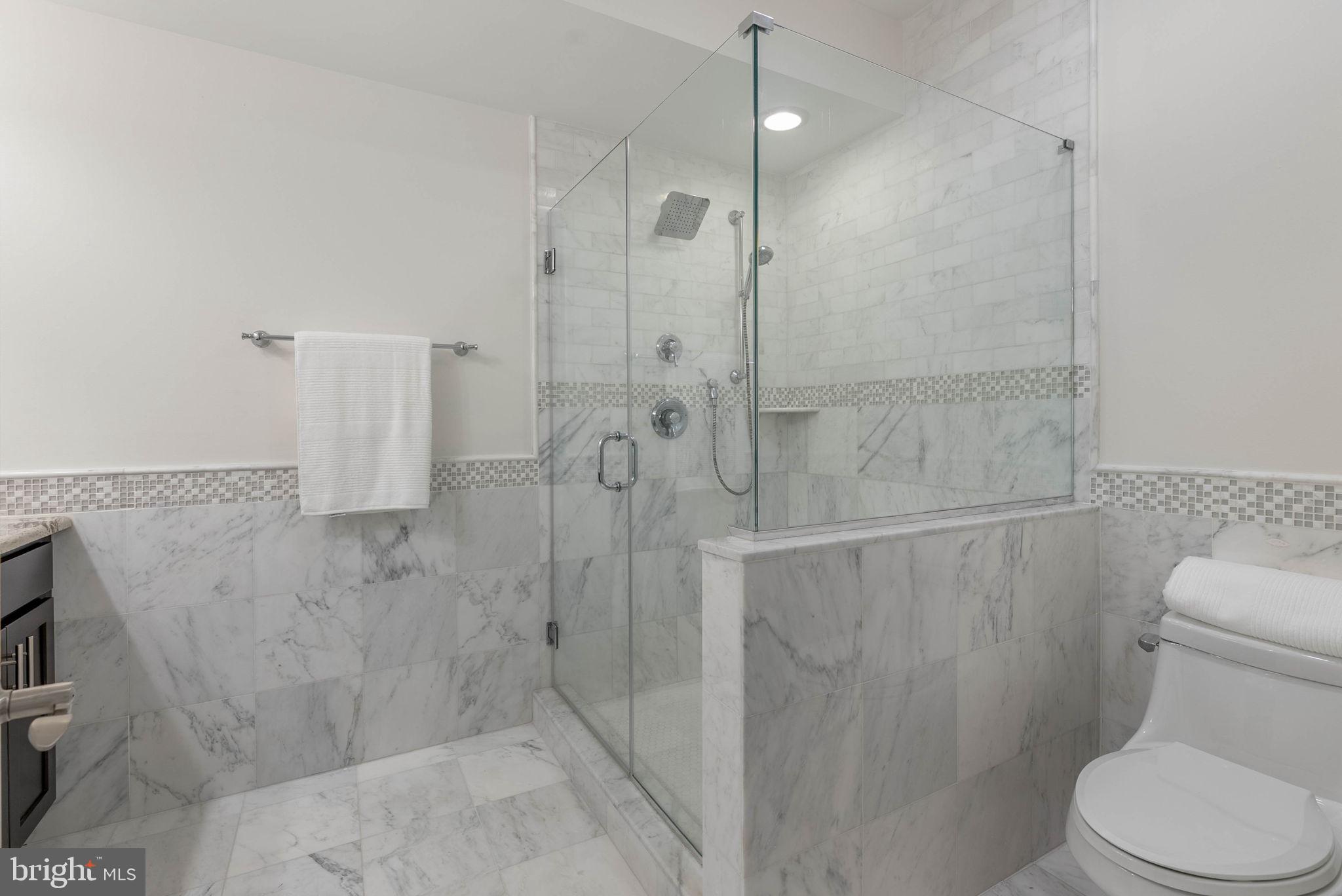 512 S FRONT STREET 14 2