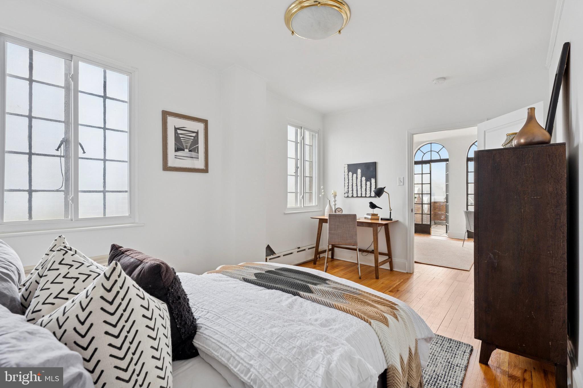 1512 SPRUCE STREET 2504