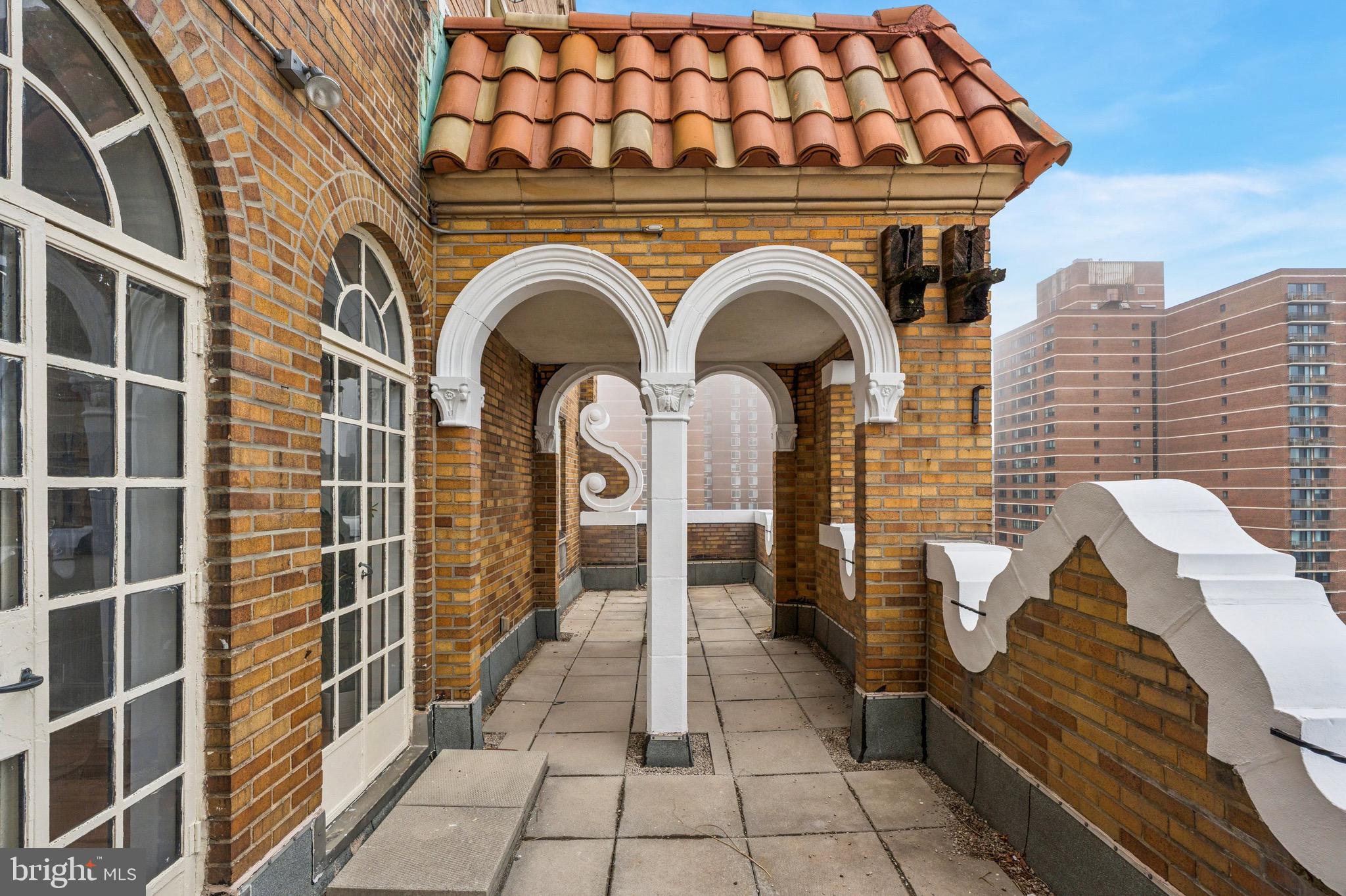 1512 SPRUCE STREET 2504