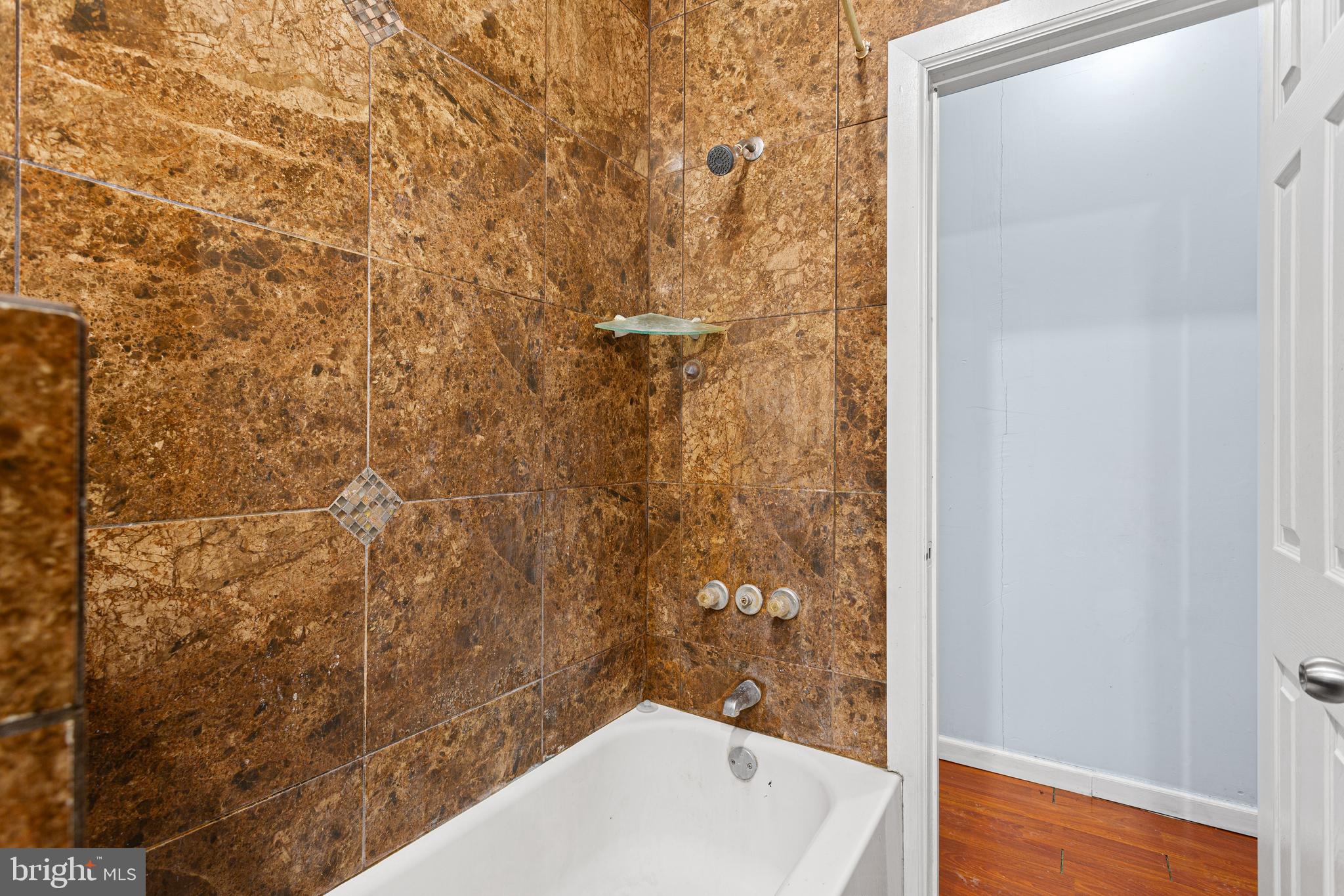 5446 WALNUT STREET 1