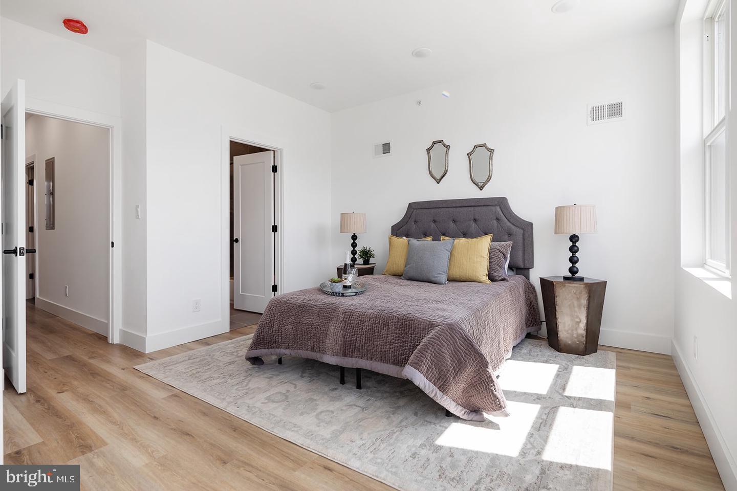 3108 CLIFFORD STREET A