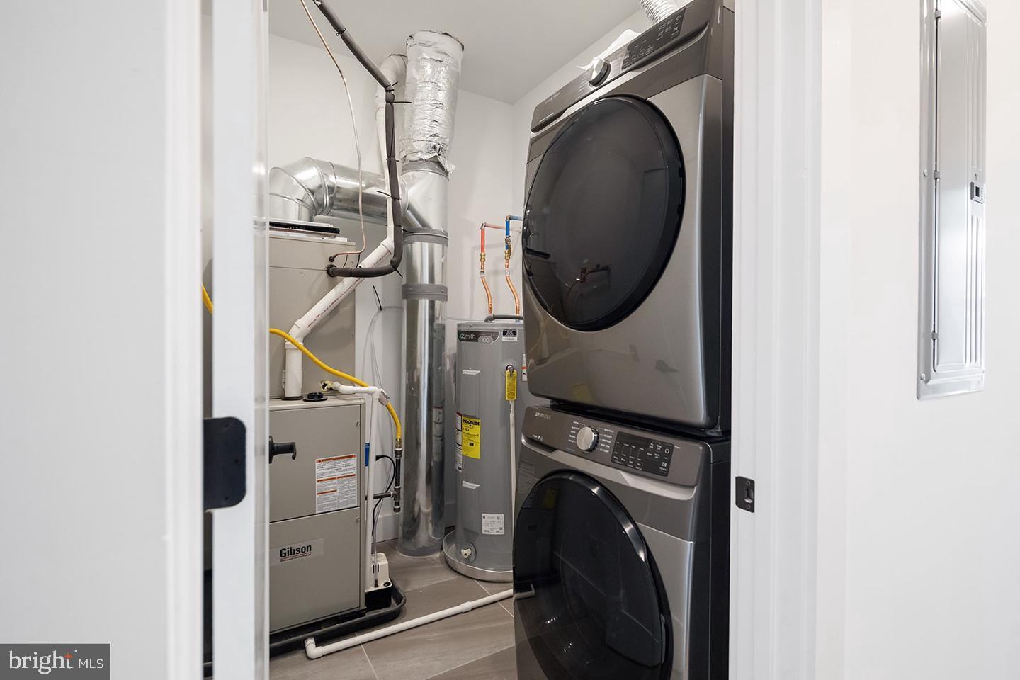 3108 CLIFFORD STREET A