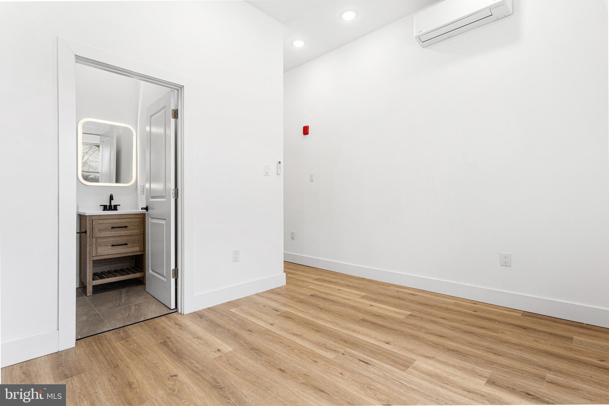 2317 N 33RD STREET D