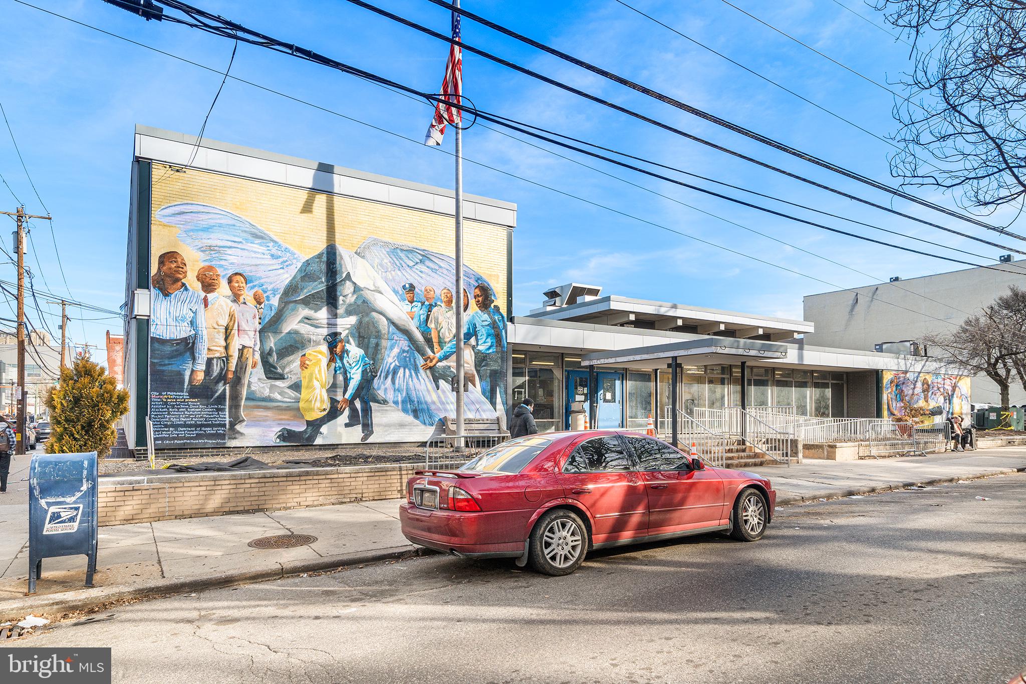 1737 W MONTGOMERY AVENUE