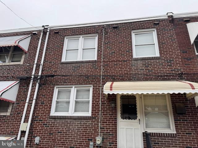 2829 S DARIEN STREET