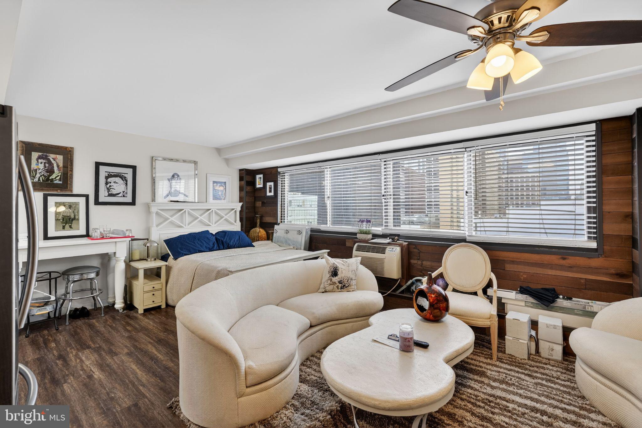 2101 CHESTNUT STREET 17 1805