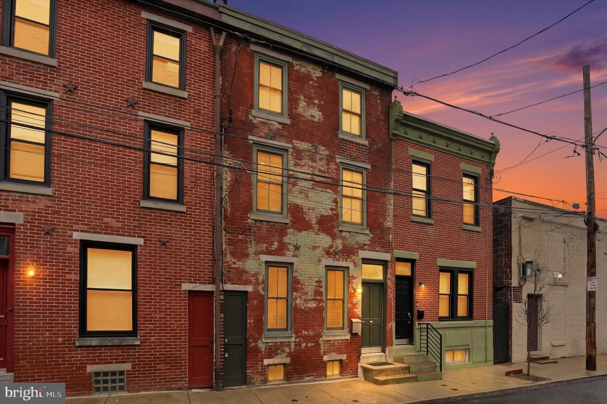 1040 N LEITHGOW STREET