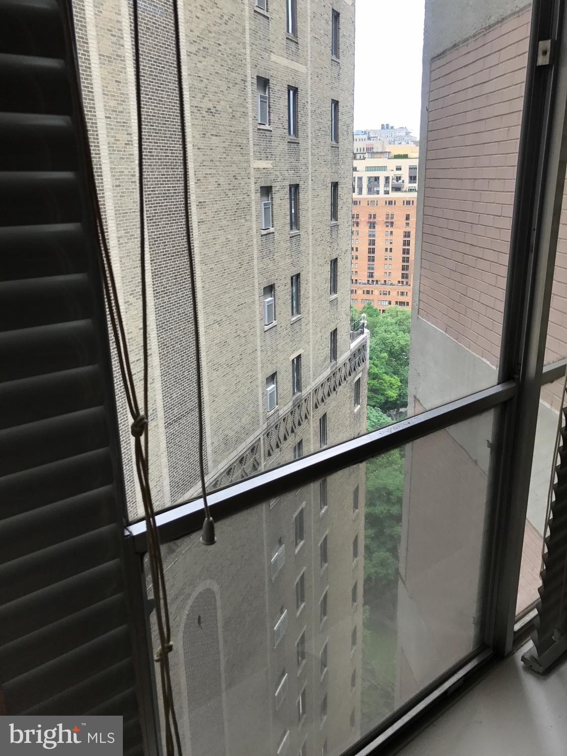 224-30 W RITTENHOUSE SQUARE 30 2502