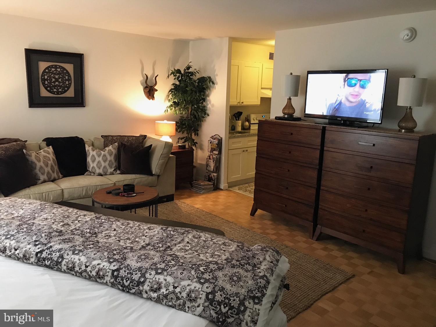 224-30 W RITTENHOUSE SQUARE 30 2502