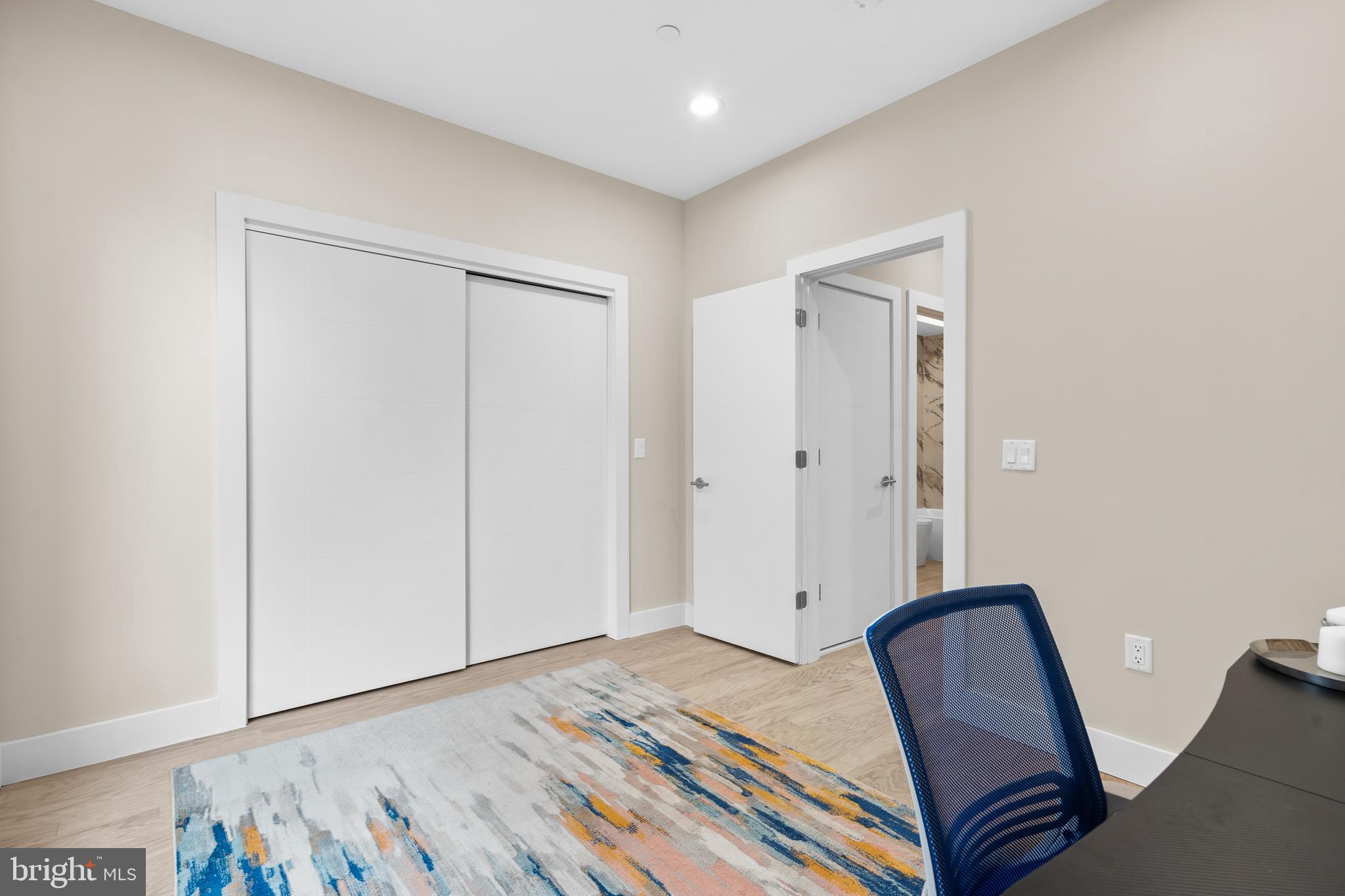 1032 S RANDOLPH STREET