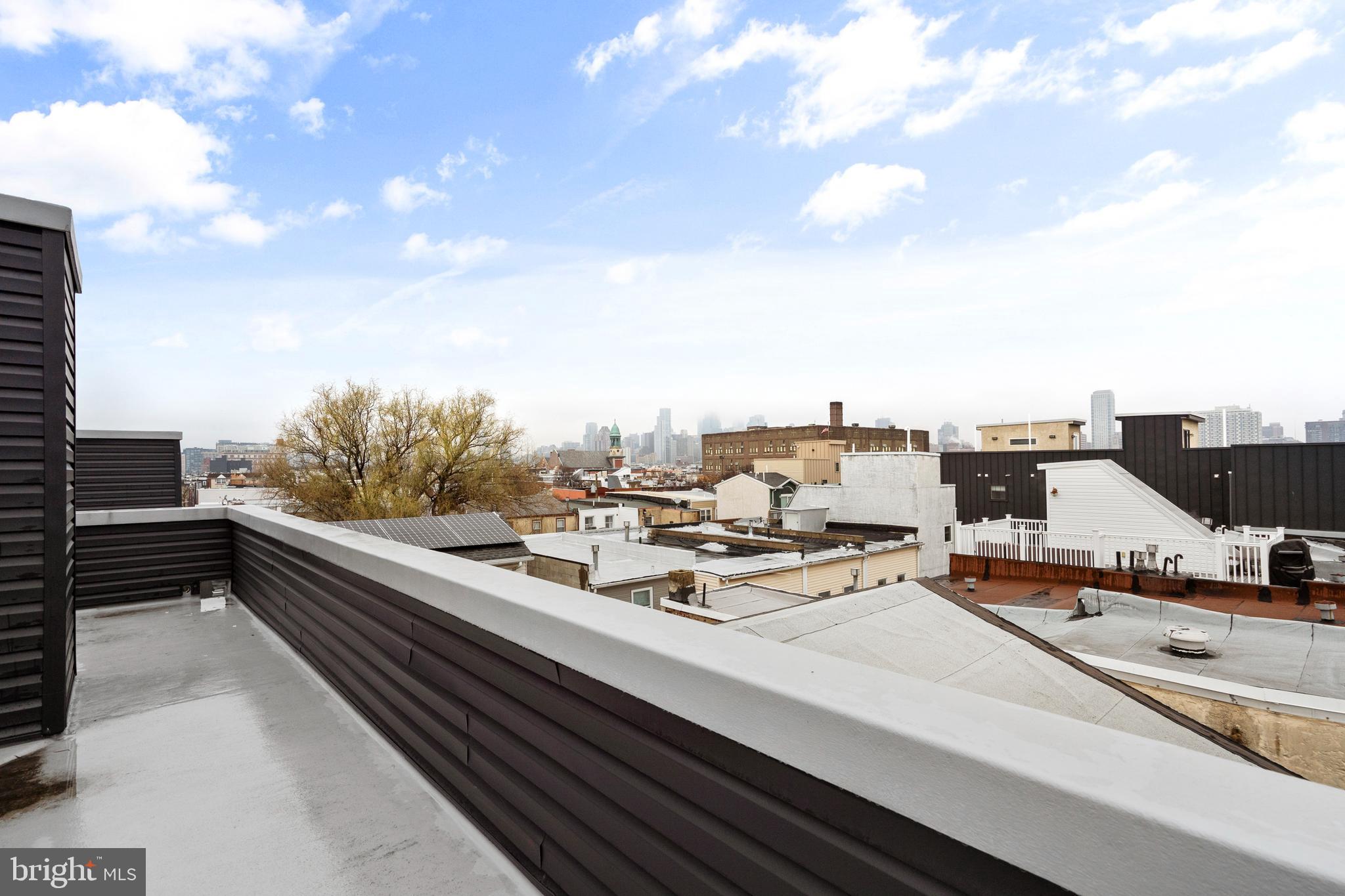 1032 S RANDOLPH STREET