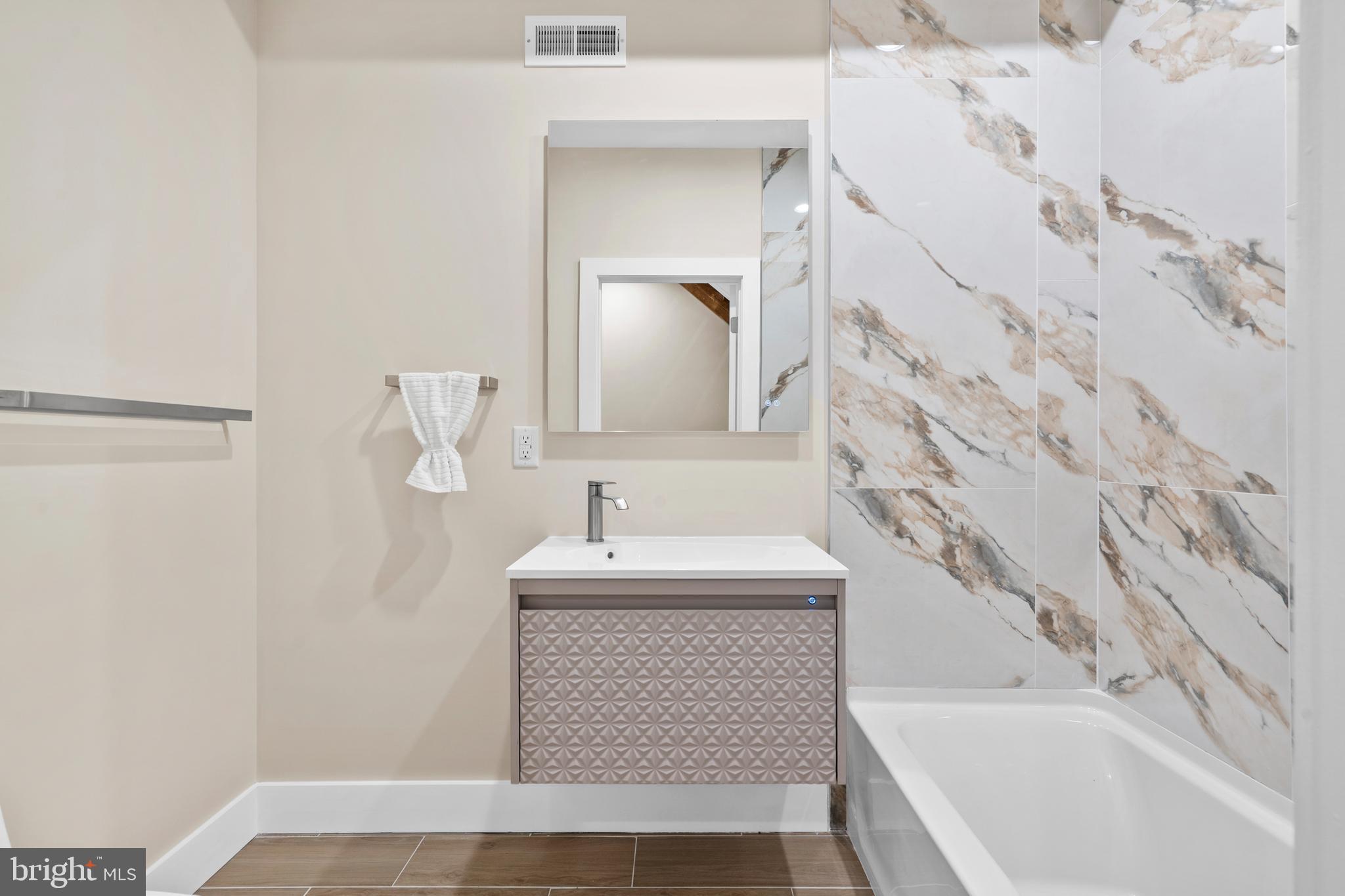 1031 S FAIRHILL STREET