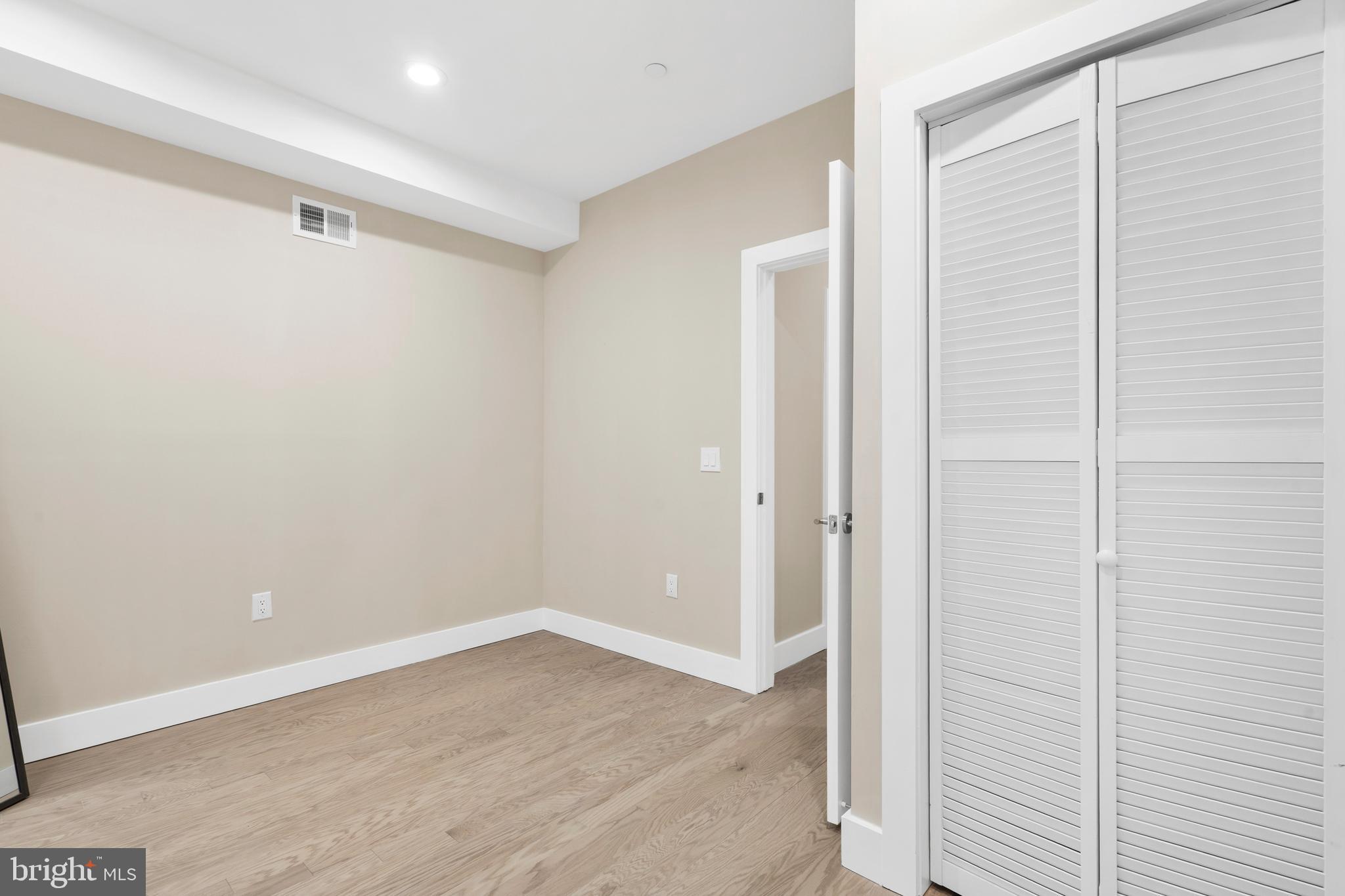 1031 S FAIRHILL STREET