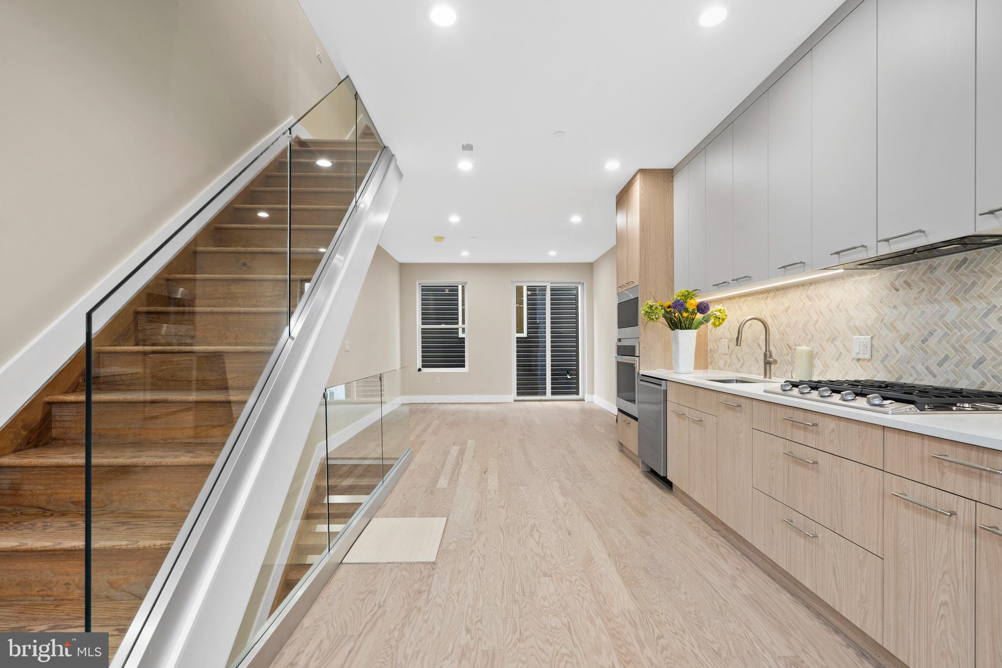 1031 S FAIRHILL STREET