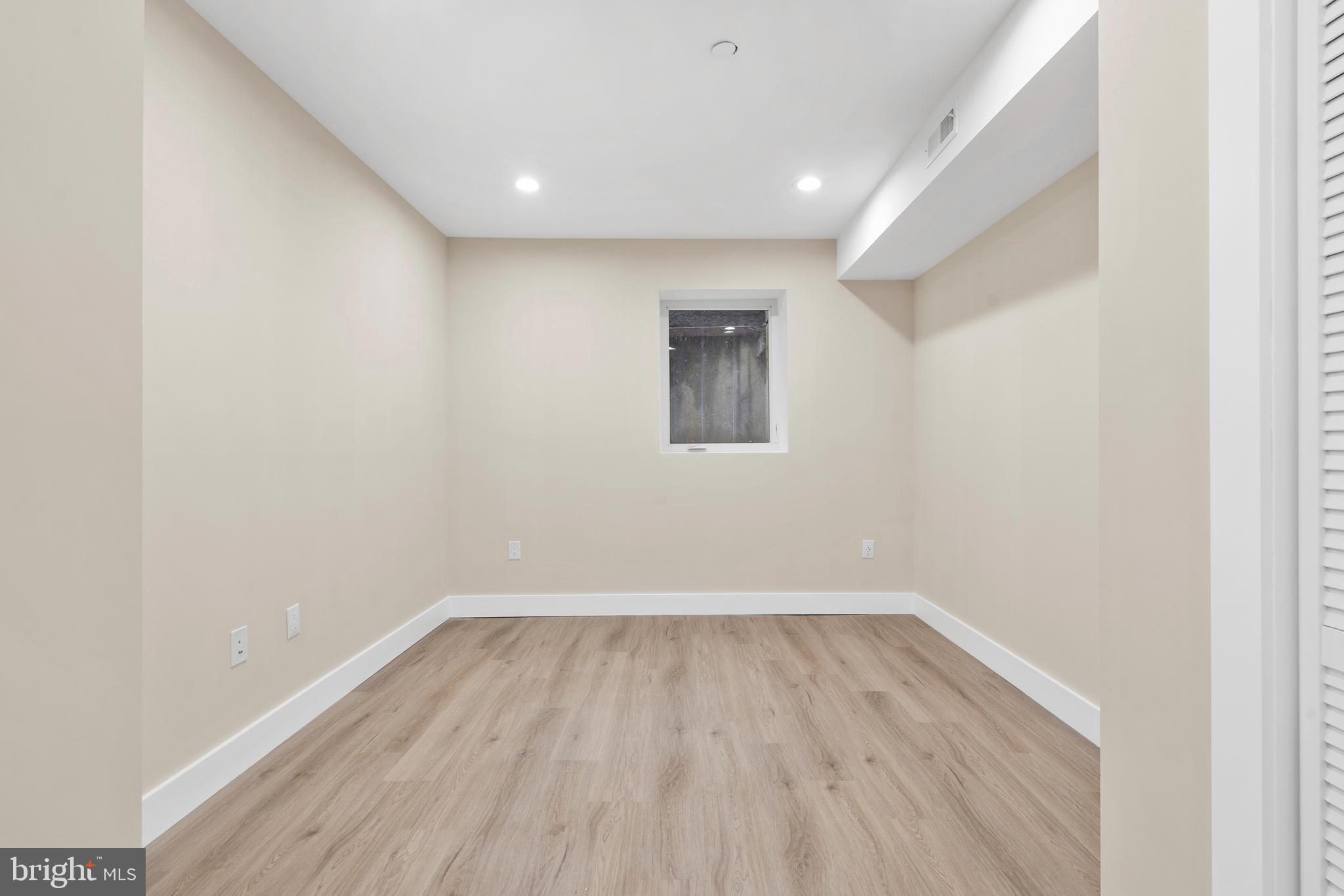 1031 S FAIRHILL STREET