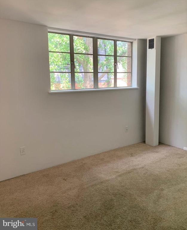 2018 WAVERLY STREET