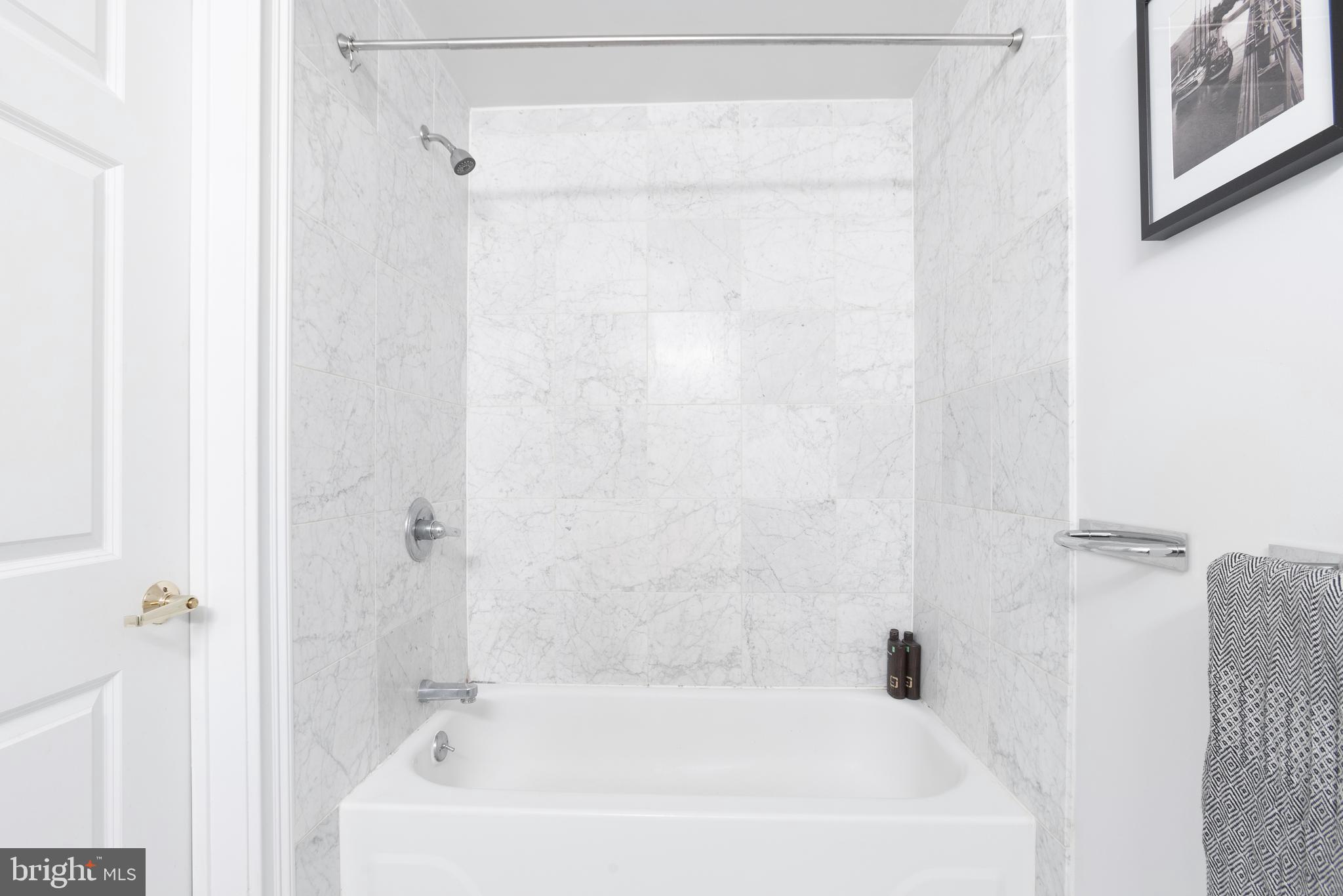 1500 CHESTNUT STREET 12C