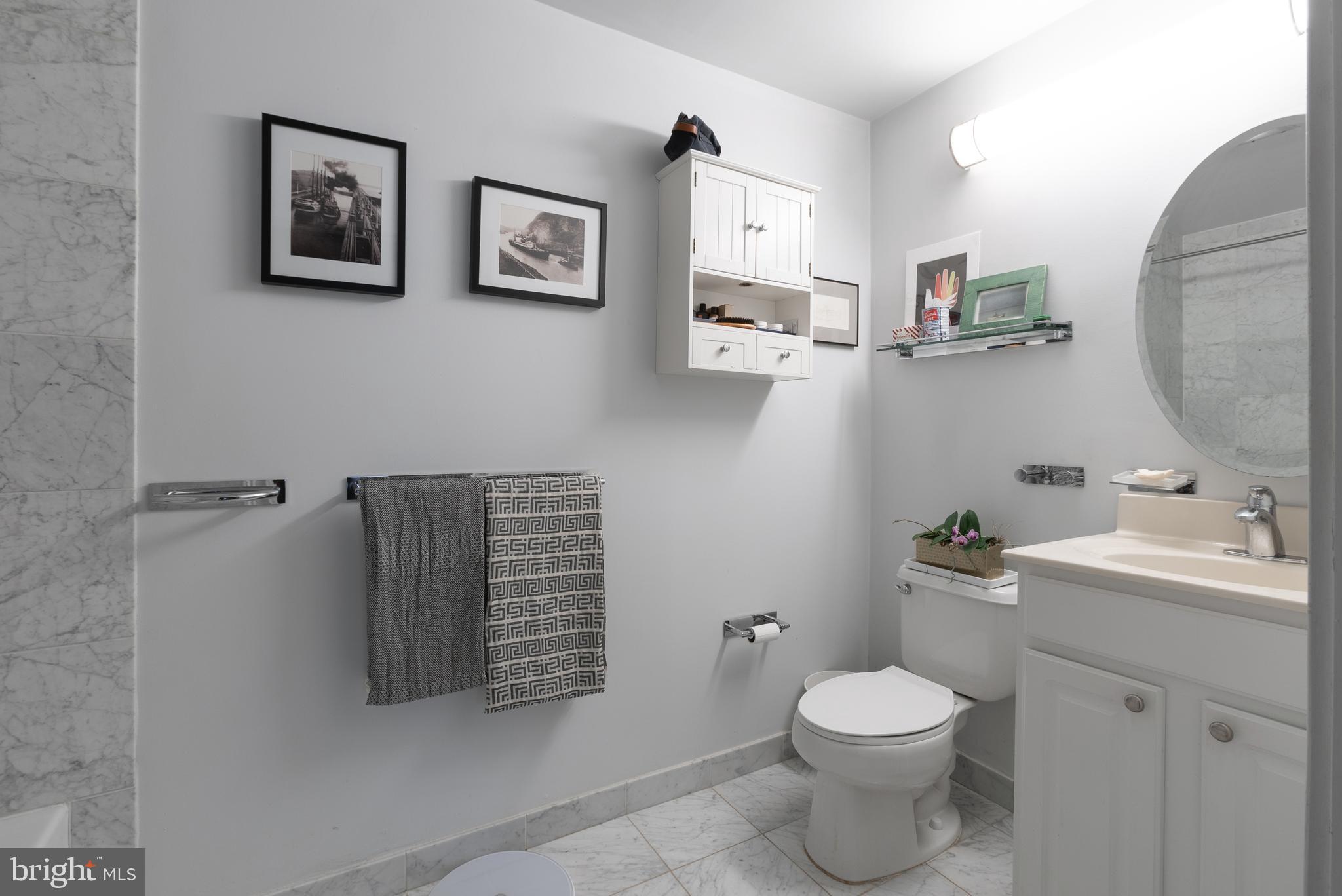 1500 CHESTNUT STREET 12C