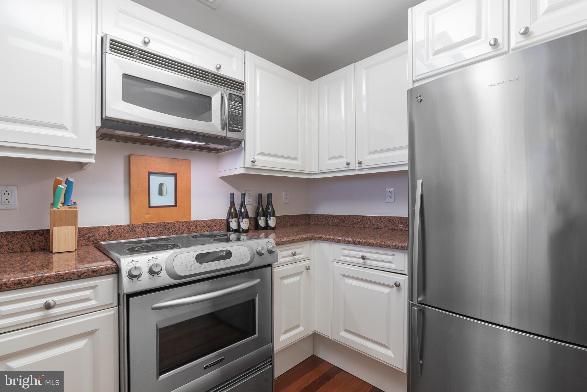 1500 CHESTNUT STREET 12C