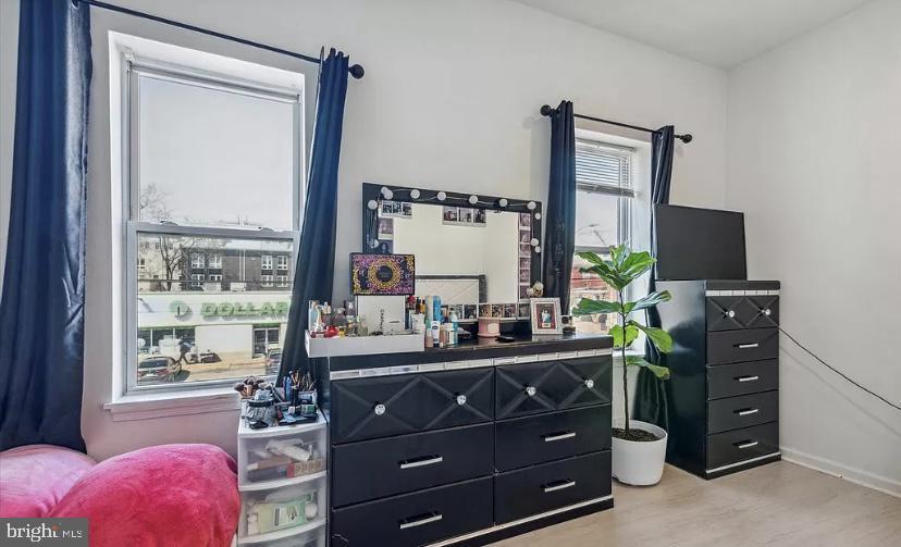 2606 W GIRARD AVENUE 2