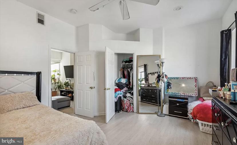 2606 W GIRARD AVENUE 2