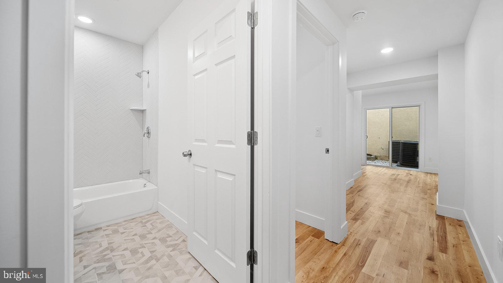 512 S 4TH STREET 1ST FL