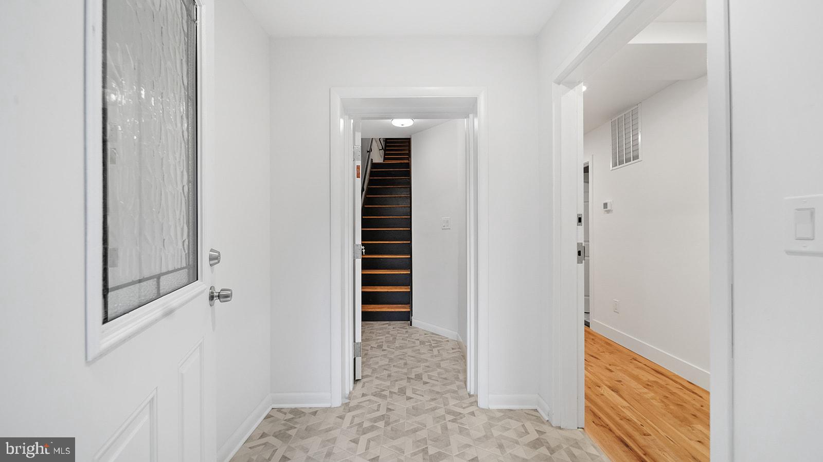 512 S 4TH STREET 1ST FL