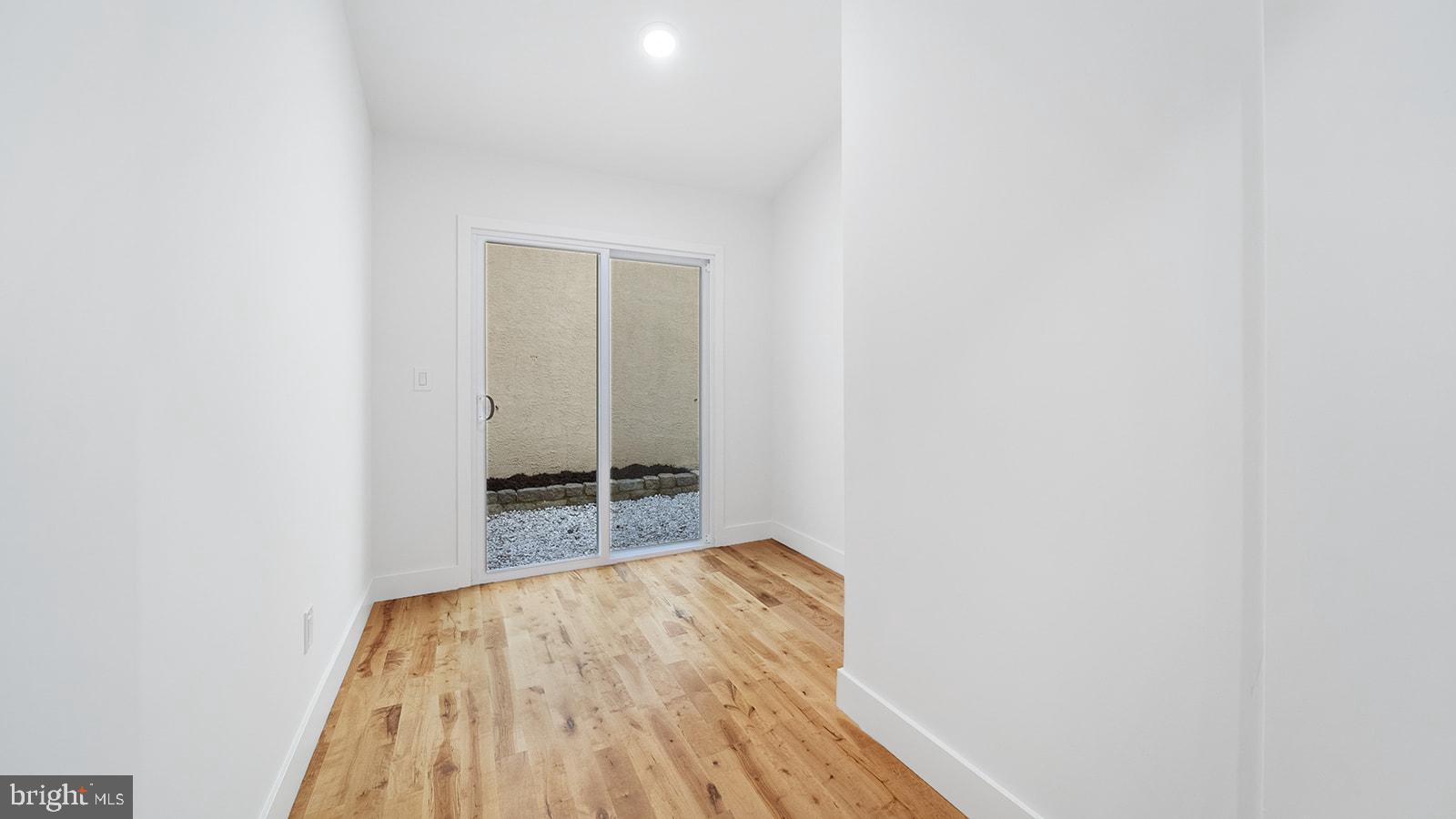 512 S 4TH STREET 1ST FL