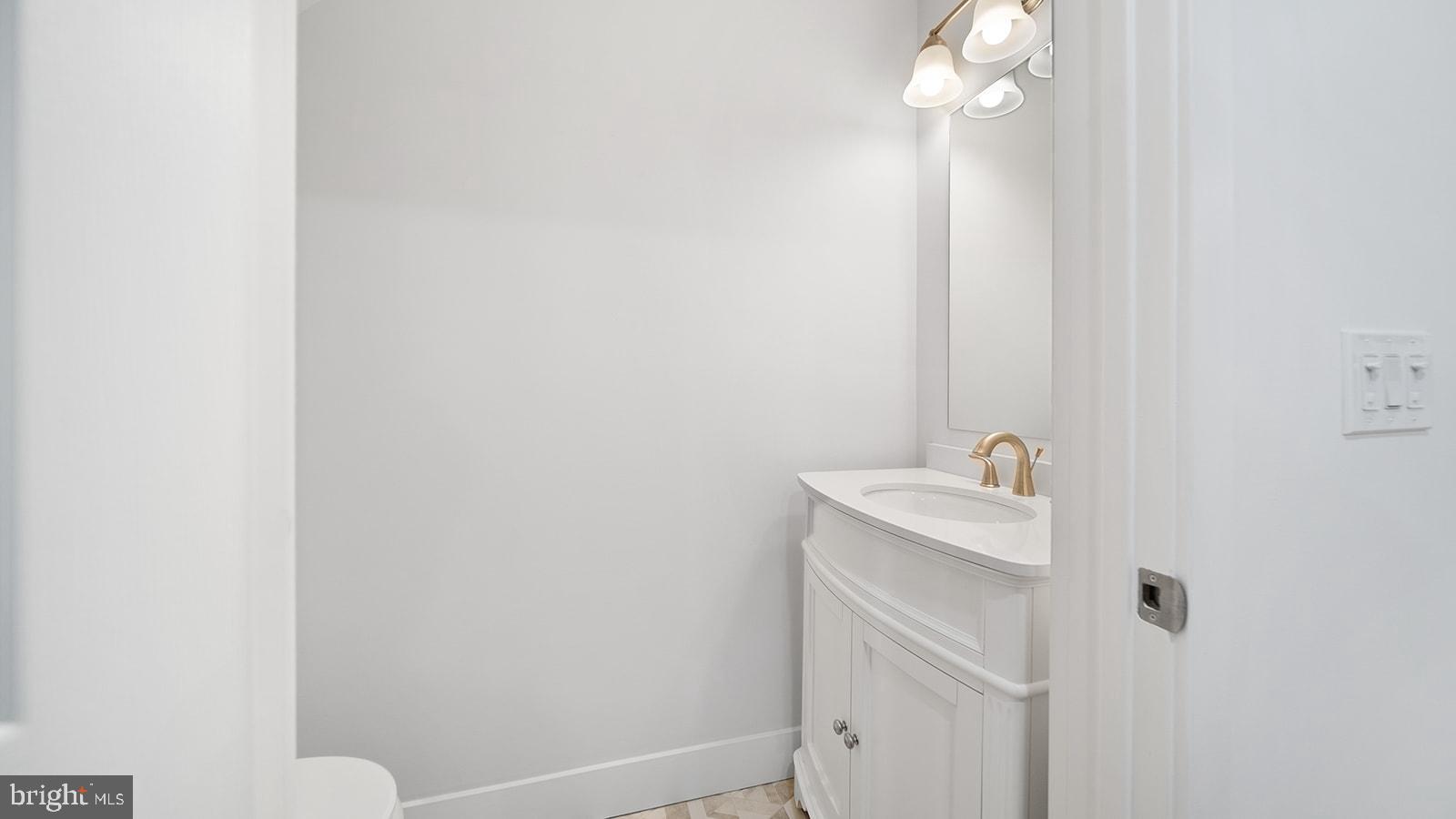 512 S 4TH STREET 1ST FL