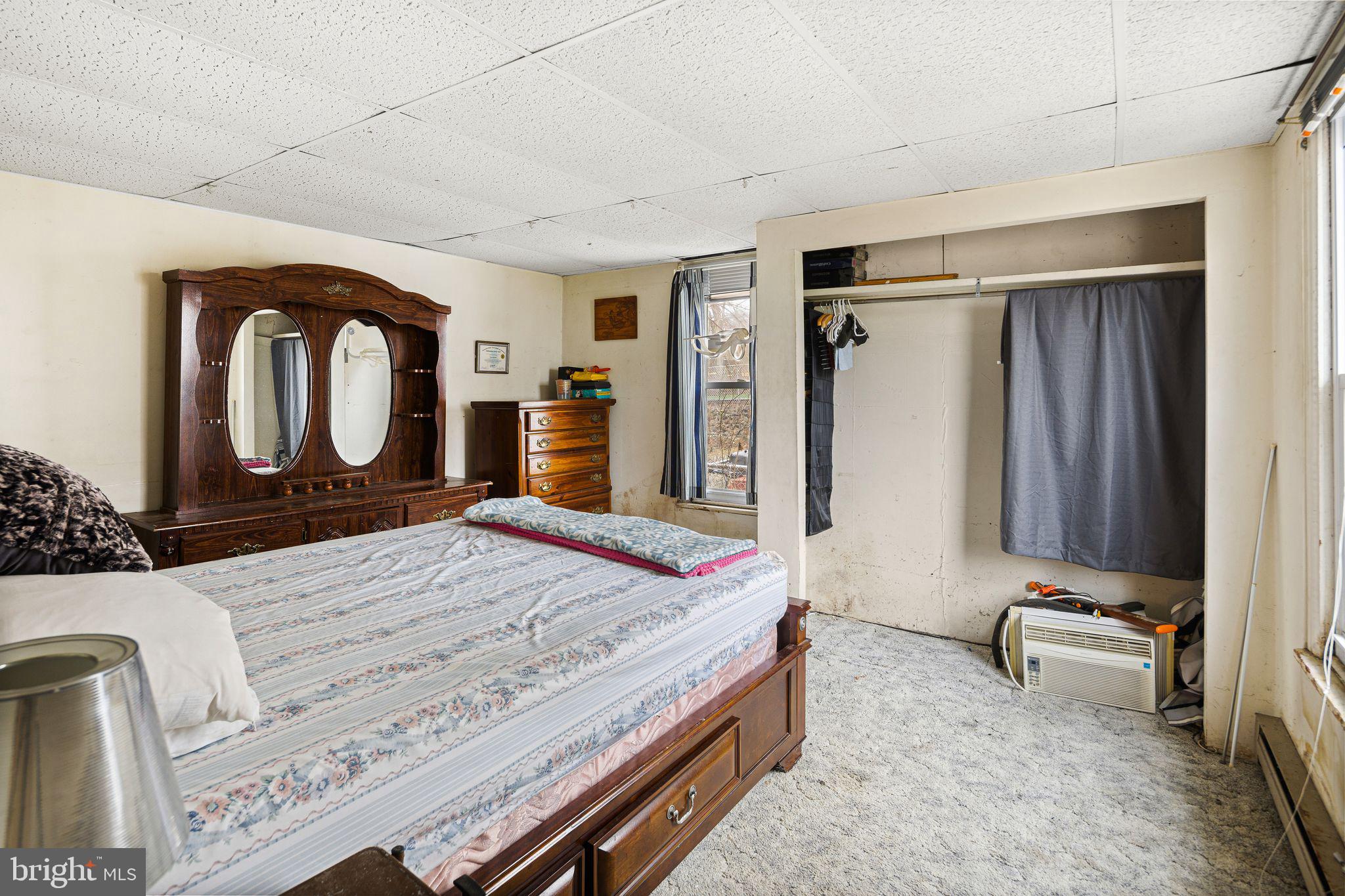 244 HERMITAGE STREET